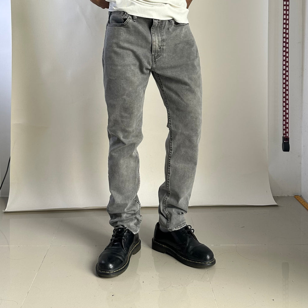 Levi’s 510 Skinny Fit Jeans in Gray Wash (Size 33)