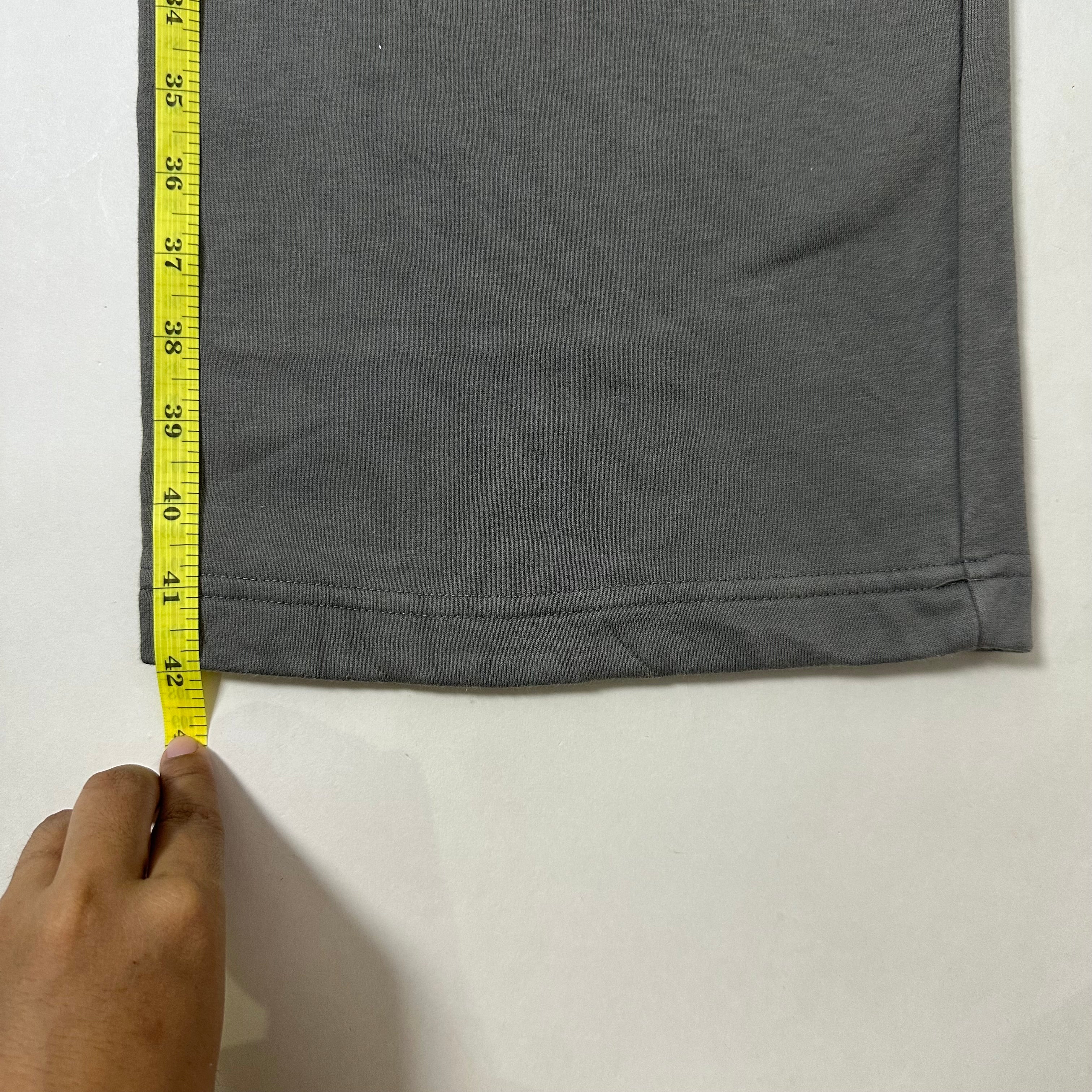 Turnthetables Baggy Sweatpants Cotton Blend in Stone Gray (Size 28-34)