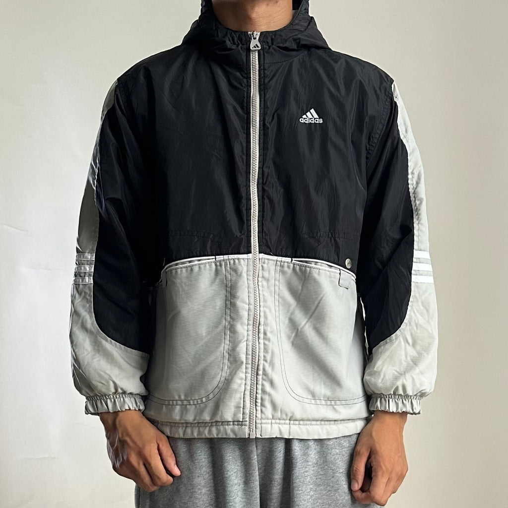 Vintage Adidas Windbreaker Jacket in Two-toned (Size Large) Boxy Fit