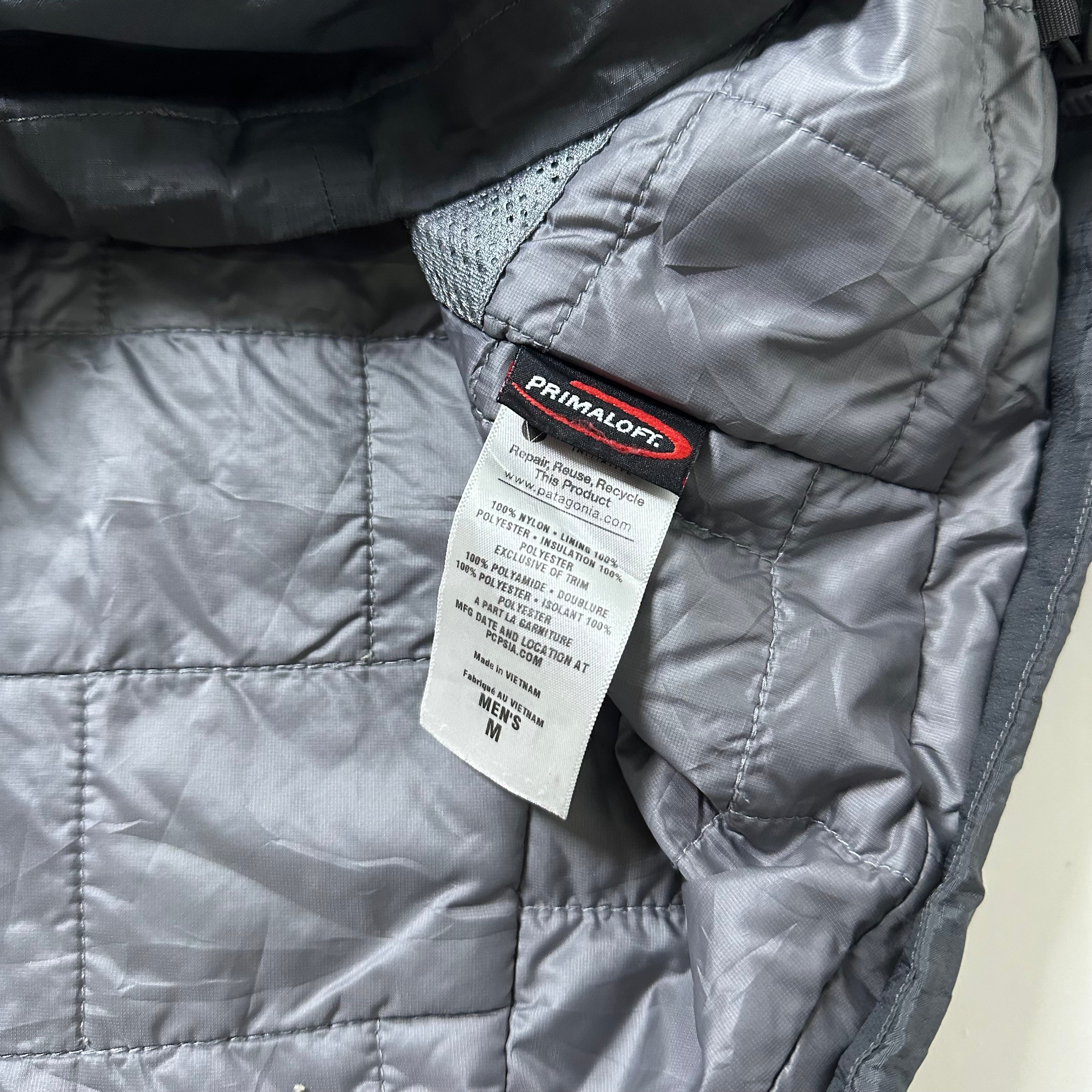 Patagonia Waterproof Windbreaker in Dark Gray Size Medium (Fits Large)