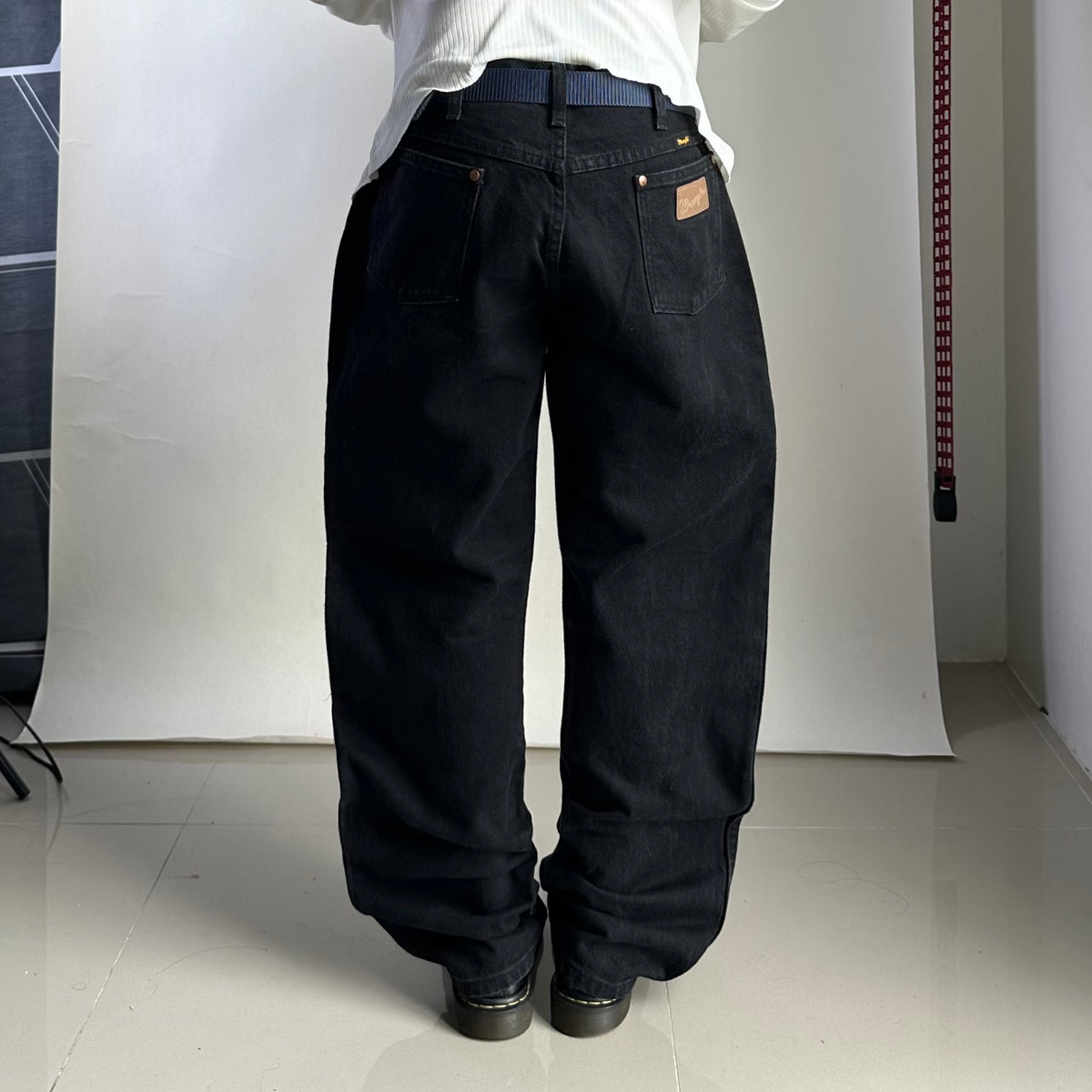 Wrangler Cowboy Cut Original Fit Jeans in Shadow Black (Size 35)