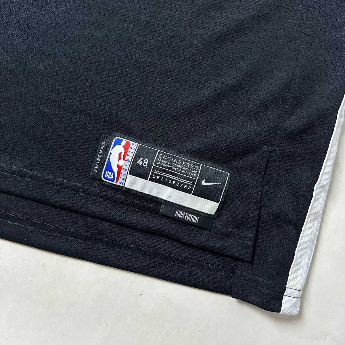 Nike “Mikal Bridges” Brooklyn Nets Jersey in Black (Size Large)
