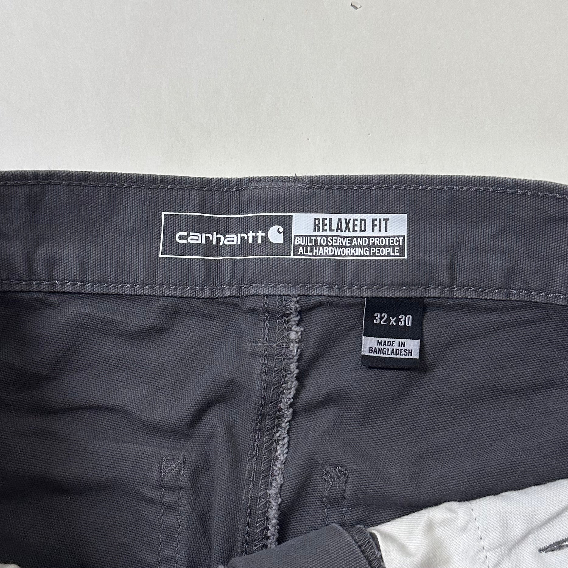 Carhartt Relaxed Fit Rugged Flex Pants in Gravel Colorway (Size 32)