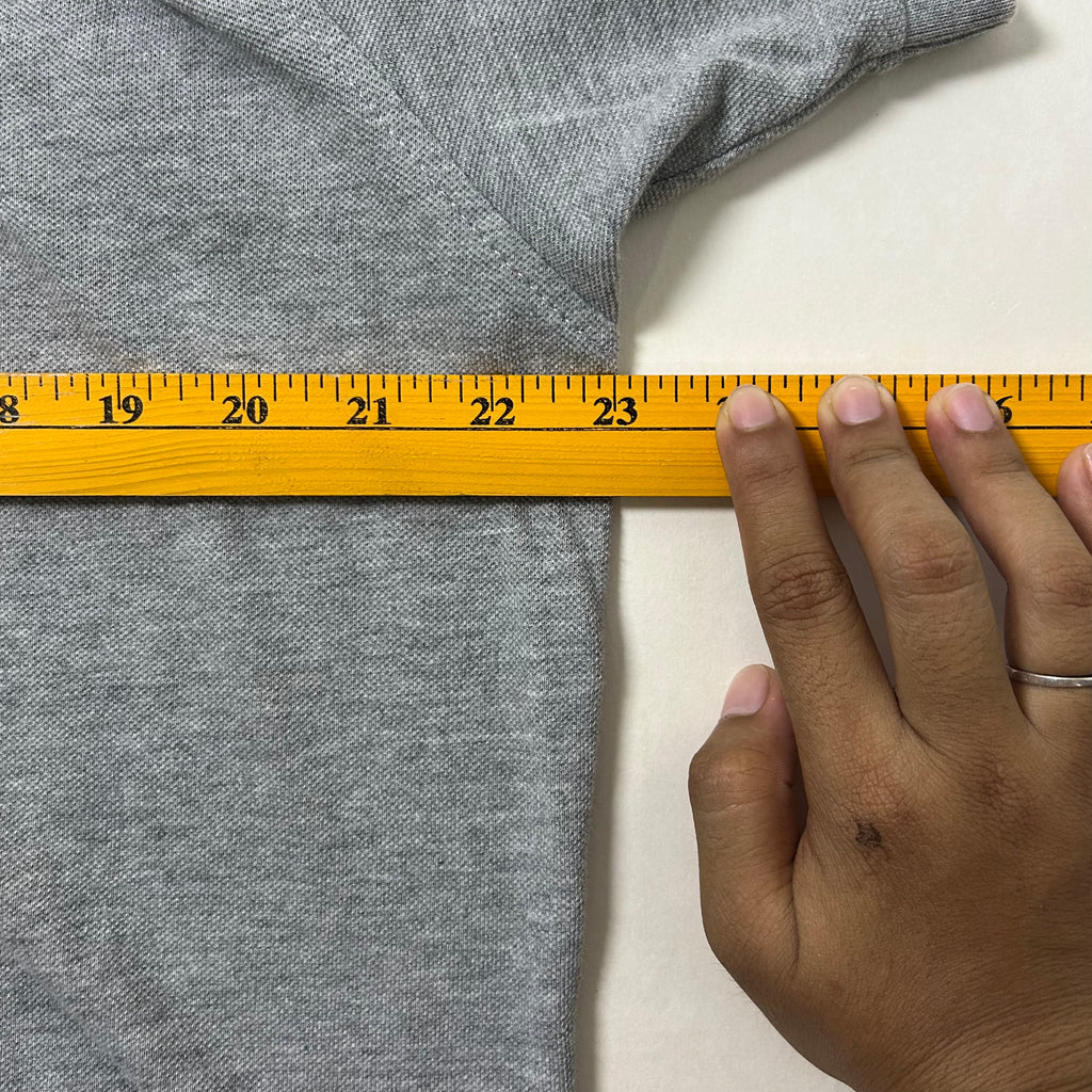 BRAND-NEW Uniqlo Polo T-shirt in Gray (Best Fit XL)