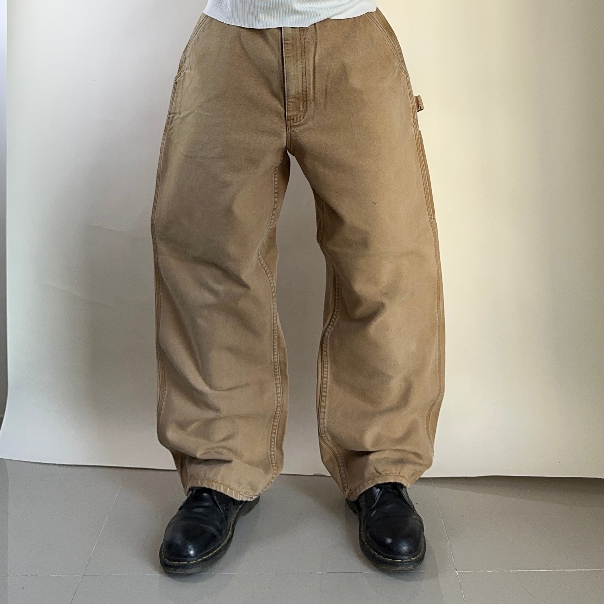 Carhartt B11-BRN Carpenter Pants Brown Size 36 — SOLD