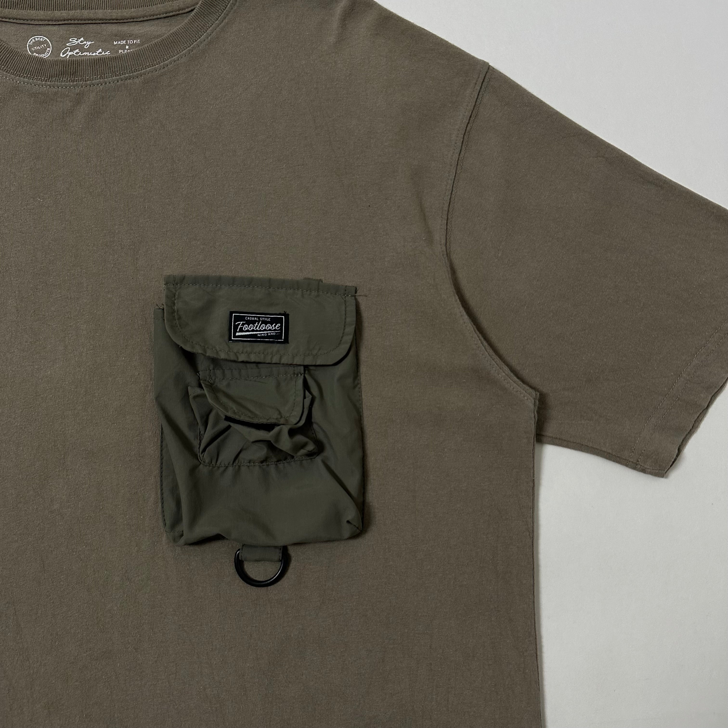Niko And Utility Pocket T-Shirt Khaki Size XL