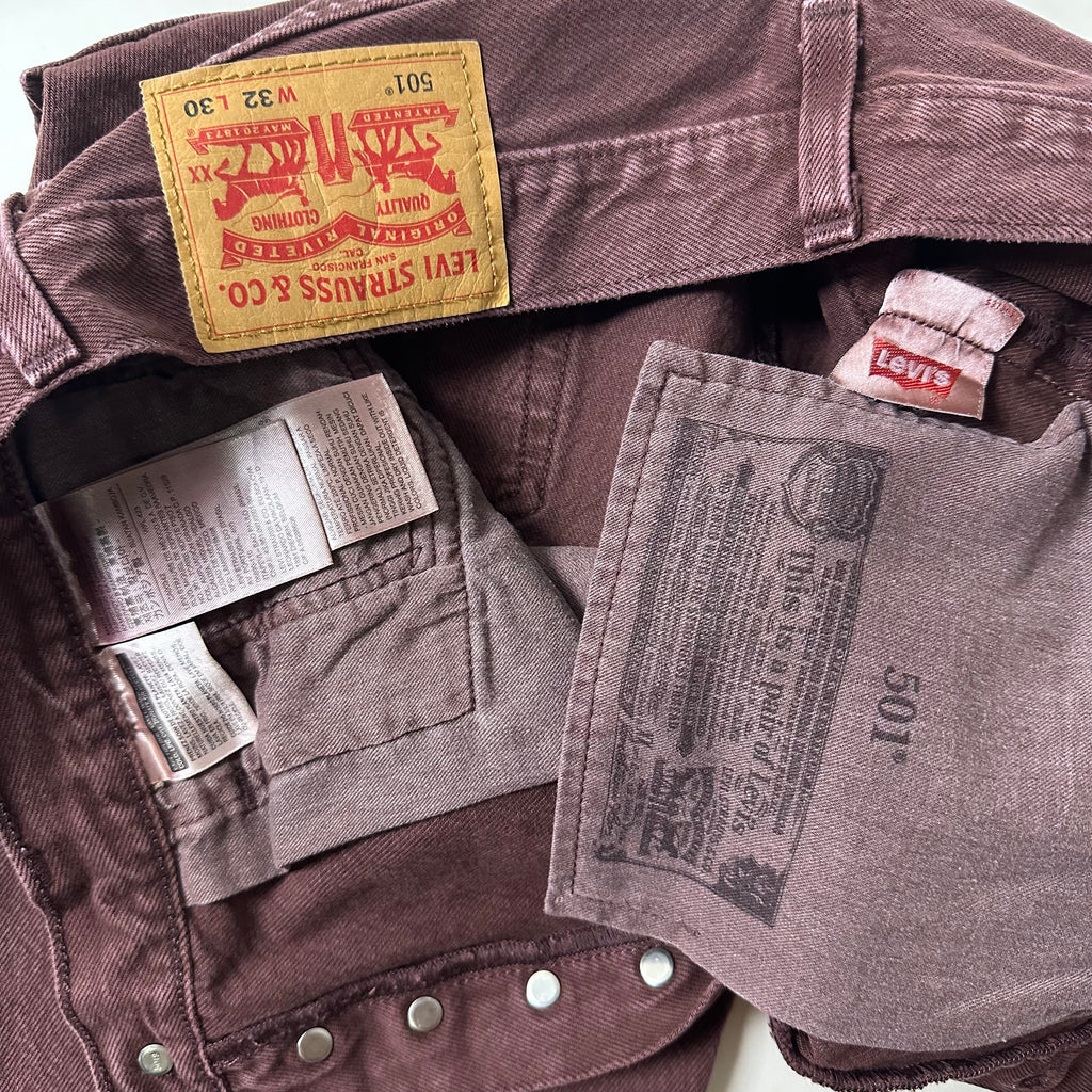 Levi’s 501 Original Fit Jeans Button Fly in Bitter Chocolate/Burgundy Maroon (Size 32)