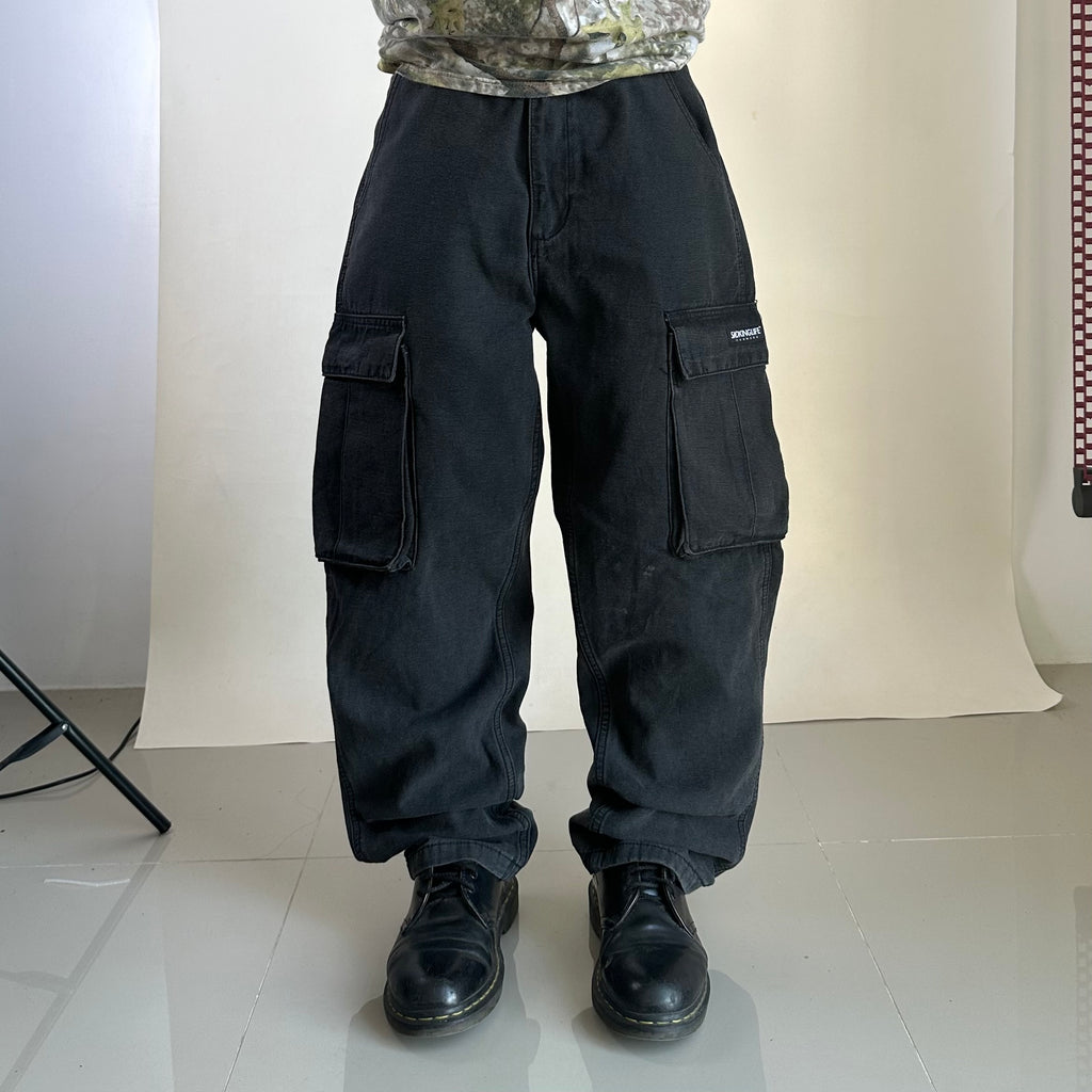 SMOKING-LIFE Cargo Pants in Acid Wash Black Size (32-33)