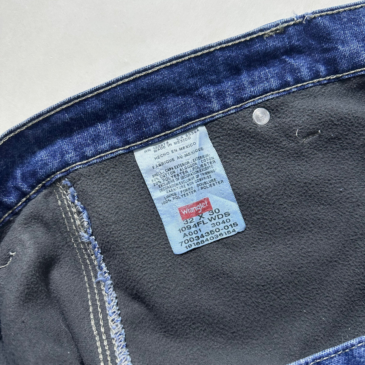 Wrangler Carpenter Pants Fleece-lined in Dark Stonewash (Size 32)
