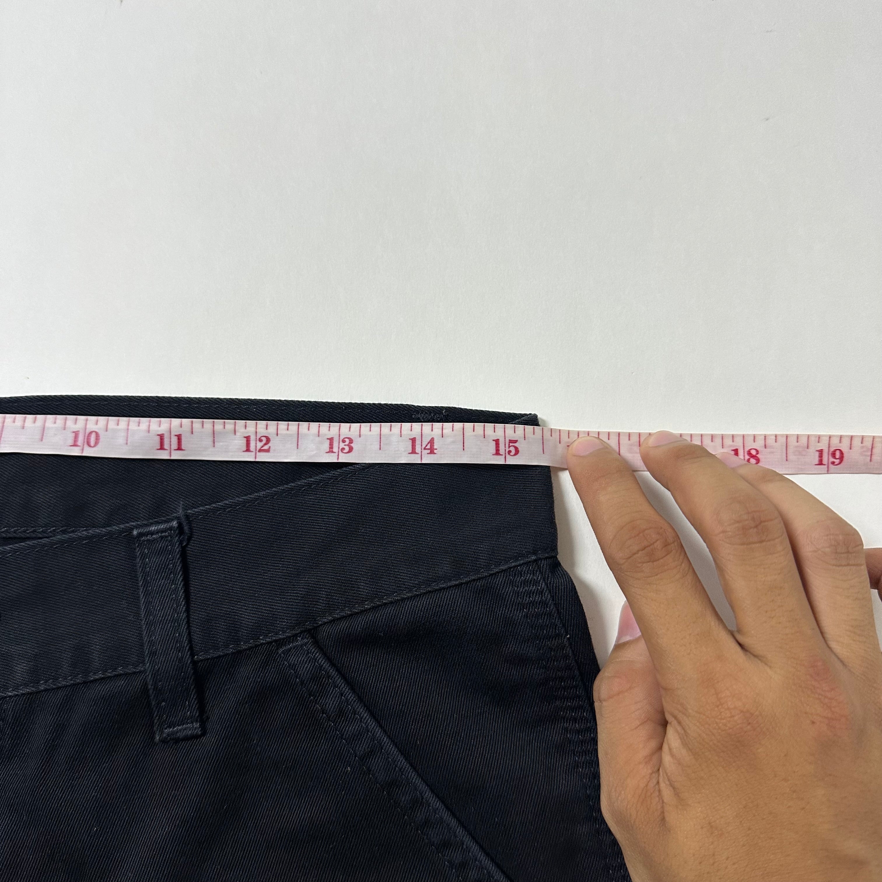 Carhartt WIP Carpenter Shorts Black (Size 28-30)