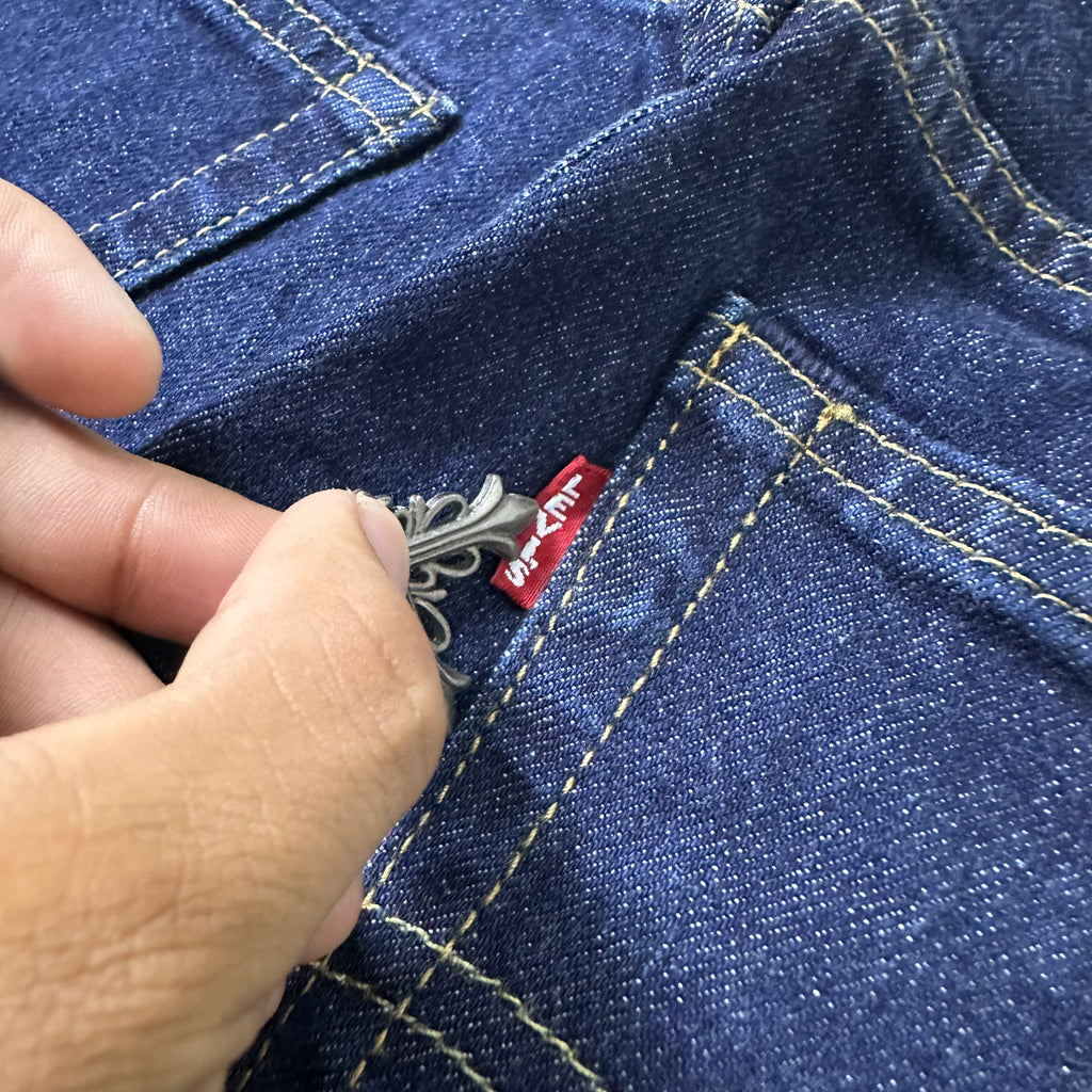 Levi’s 541 Premium BIG “E” Athletic Taper Fit Jeans in Mid Knight-Dark Wash (Size 32-33)