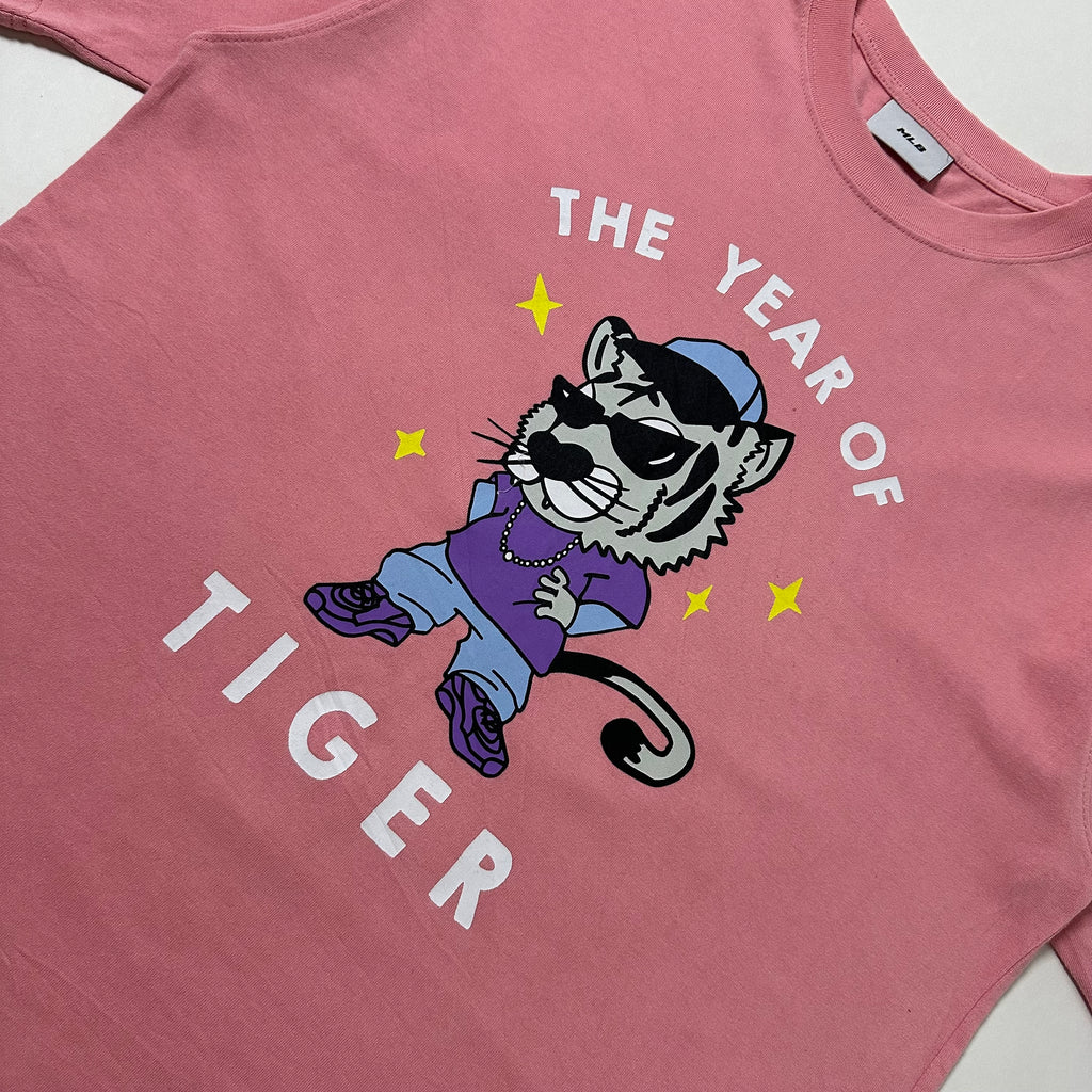 MLB "Year of Tiger" Pink T-shirt Medium (Fits Large)