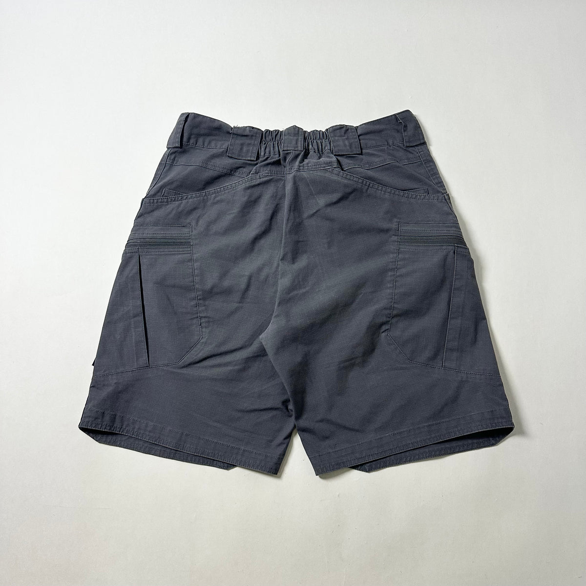 Helikon UTS Urban Tactical Shorts in Dark Gray (Size 32-36)