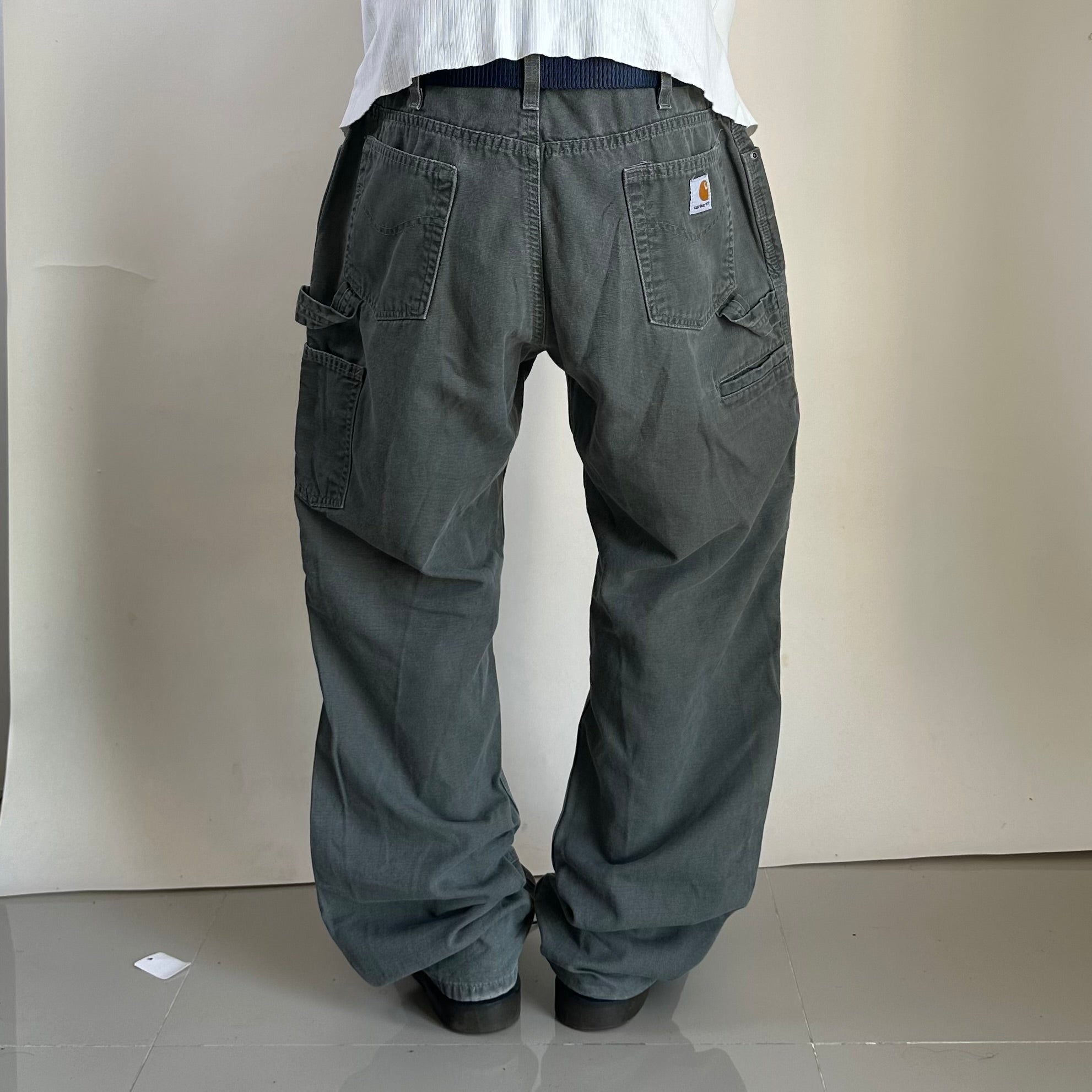 Carhartt Carpenter Pants Unisex in Dark Moss Green (Size 34)