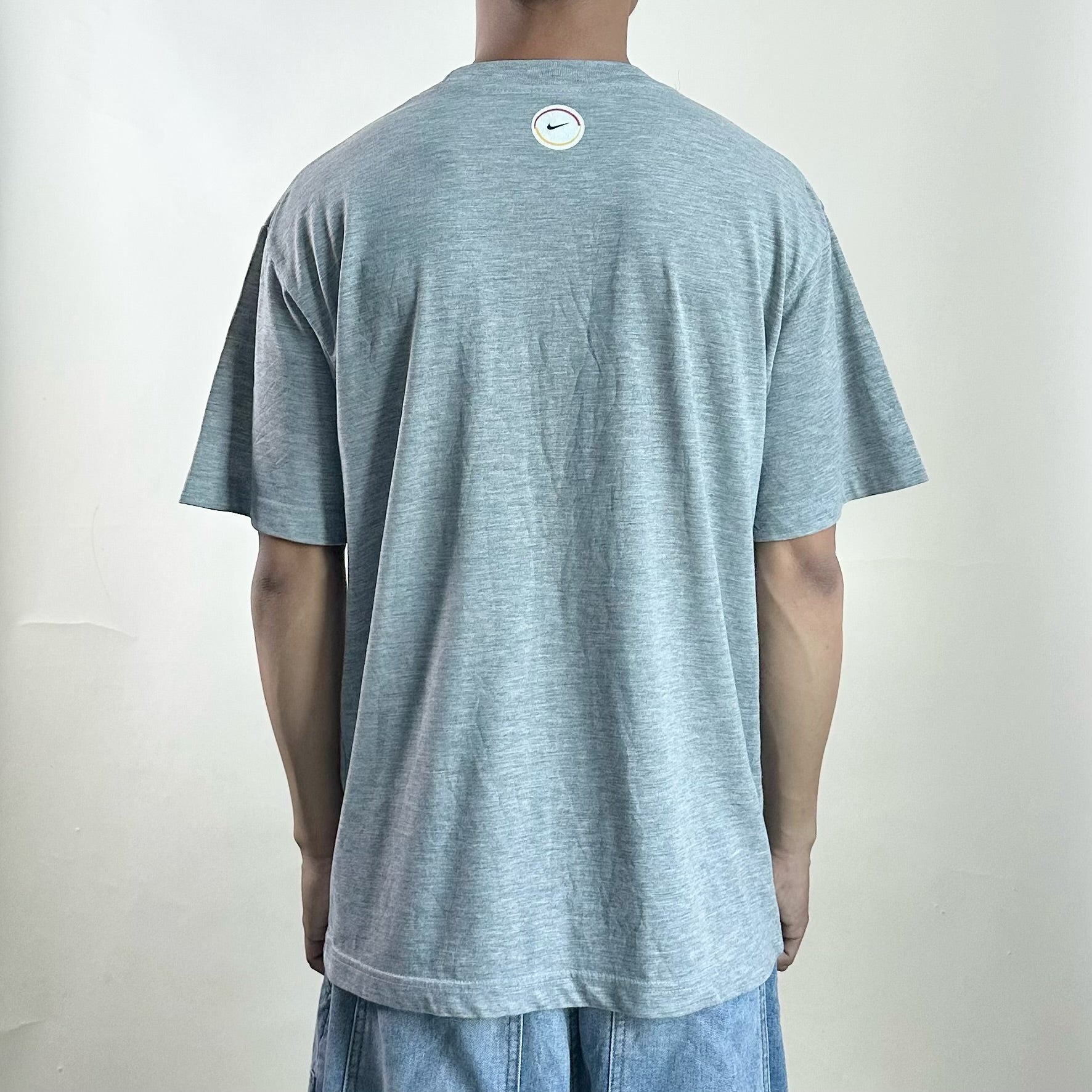 Vintage Nike Reflective T-shirt in Gray (Size Medium)