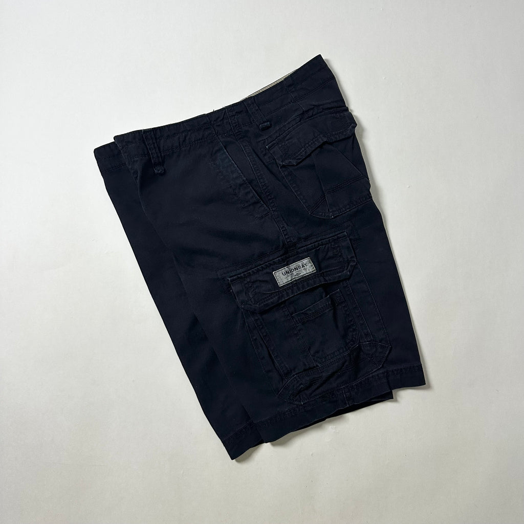 UnionBay Cargo Shorts in Black (Size 32-34) — SOLD