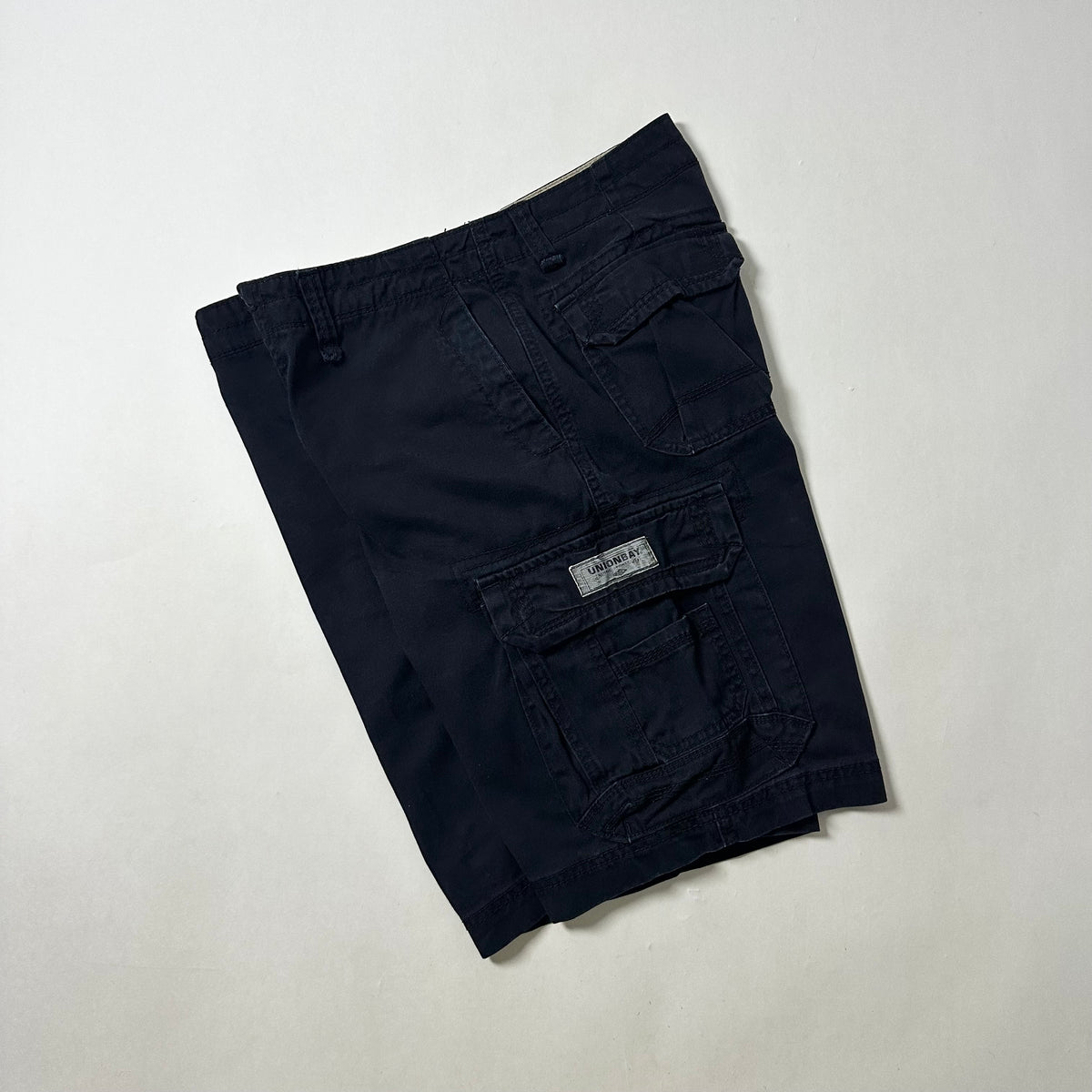 UnionBay Cargo Shorts in Black (Size 32-34) — SOLD
