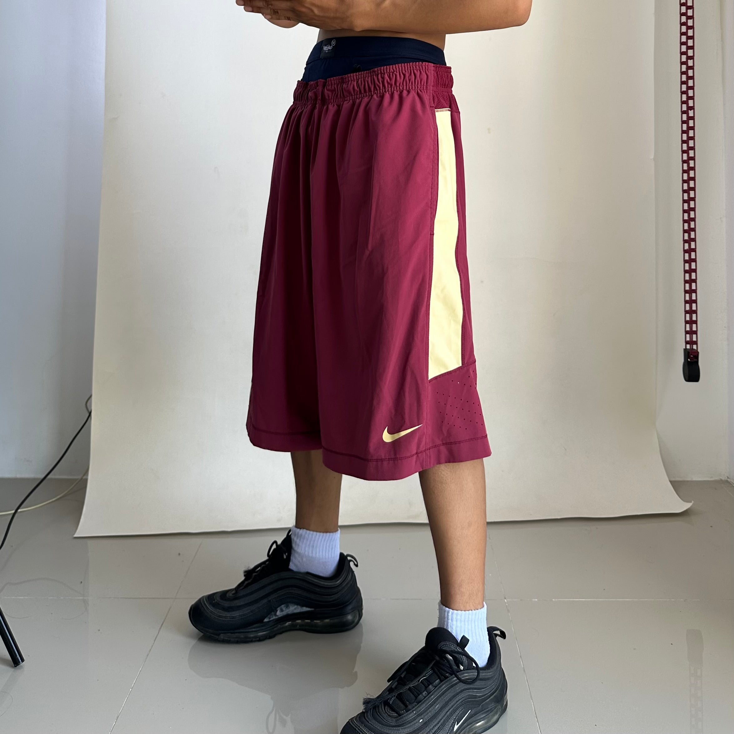 Nike Florida State Seminoles Athletic Shorts in Garnet red (Size XL 32-36) — SOLD