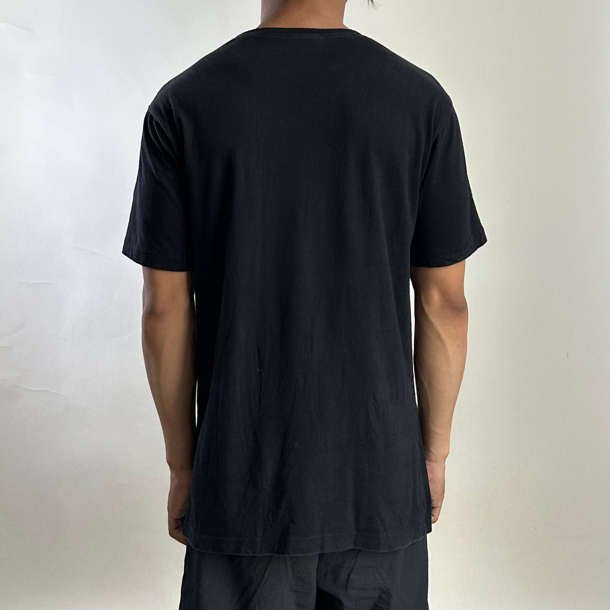Stussy Mid-logo T-Shirt in Black (Size Medium) — SOLD