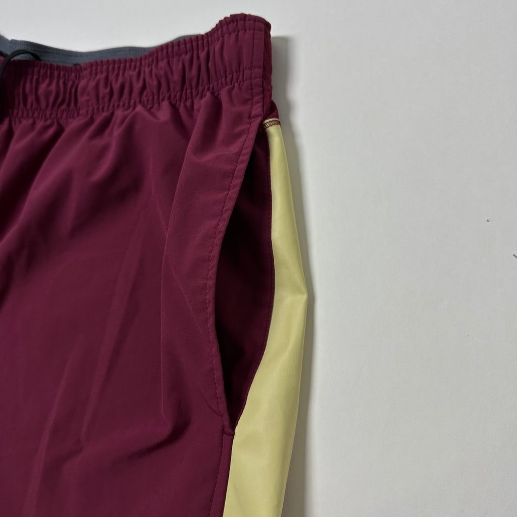 Nike Florida State Seminoles Athletic Shorts in Garnet red (Size XL 32-36) — SOLD