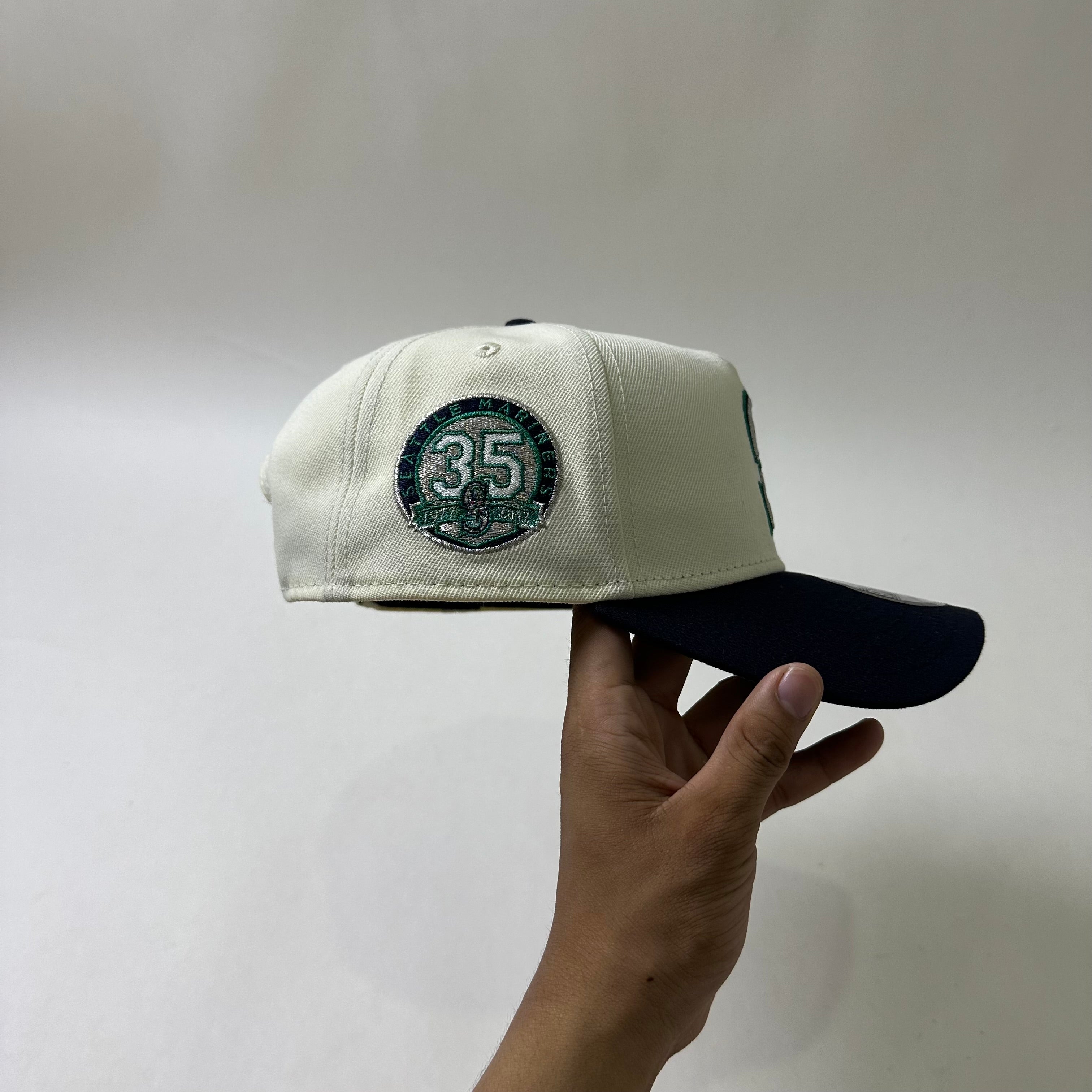 BRAND NEW NEW ERA A-Frame Snapback Cap Seattle Mariners in Two-tone (One Size)