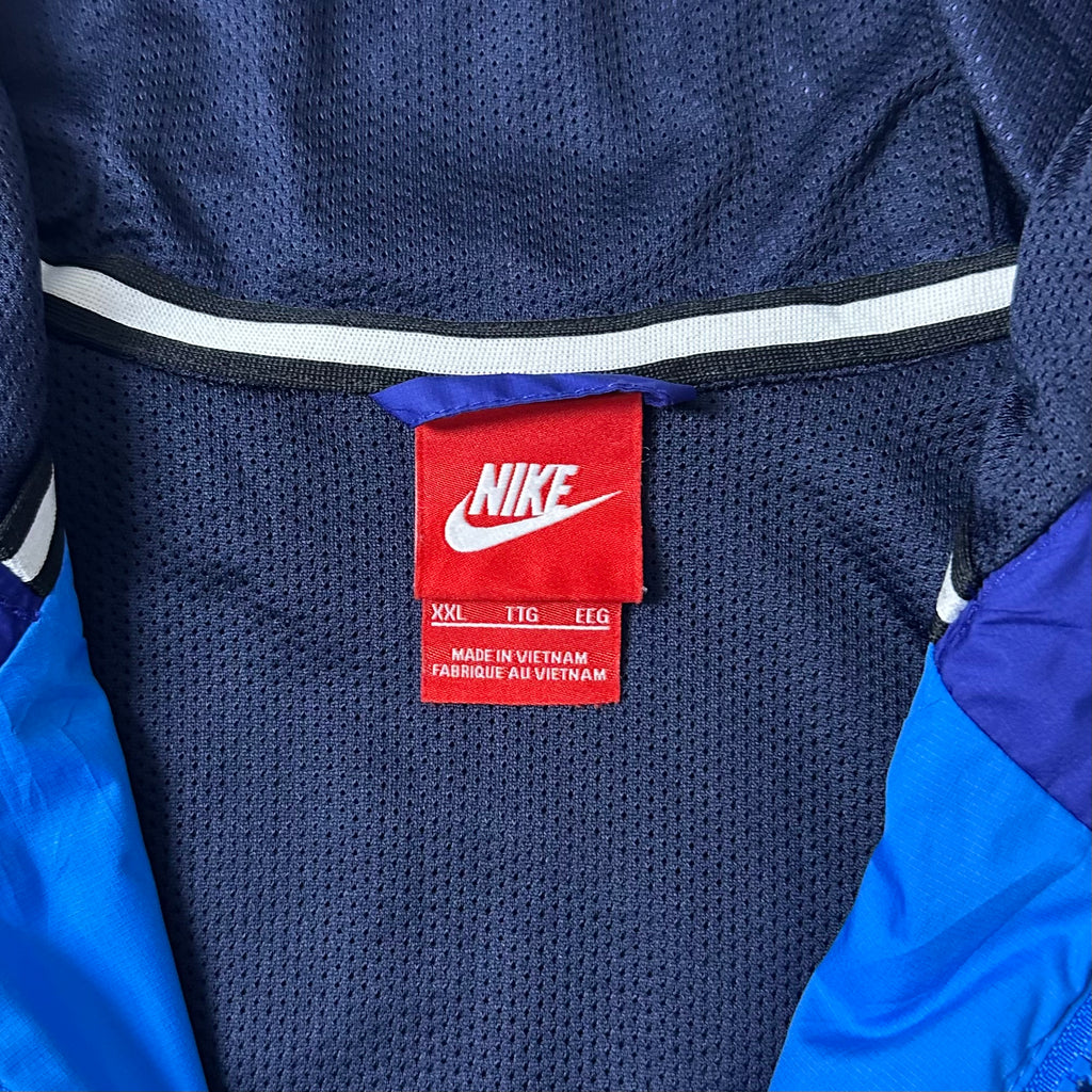 Nike Sportswear Windrunner Windbreaker Jacket in Deep Royal Blue (Size 2XL)
