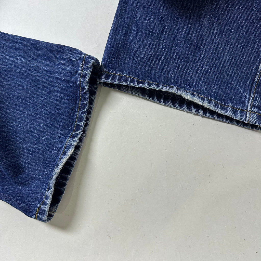 Levi’s 501 Original Fit Jeans Button Fly in Rinse Dark Wash (Size 34)