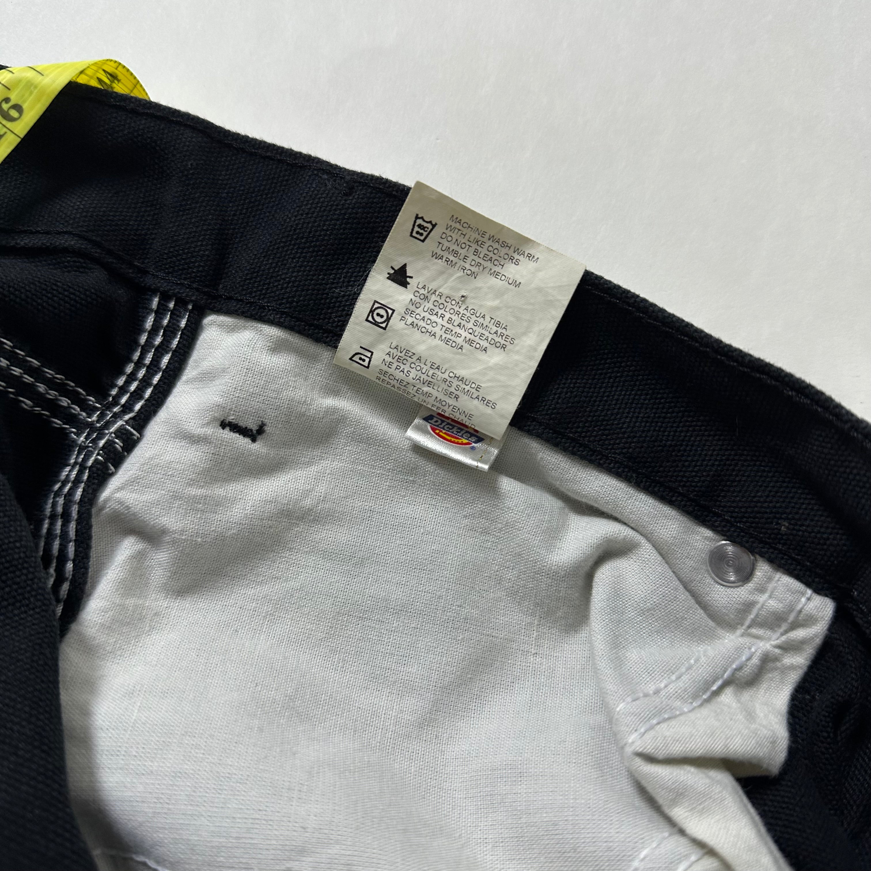 DICKIES Carpenter Pants in Black (Size 34) — SOLD