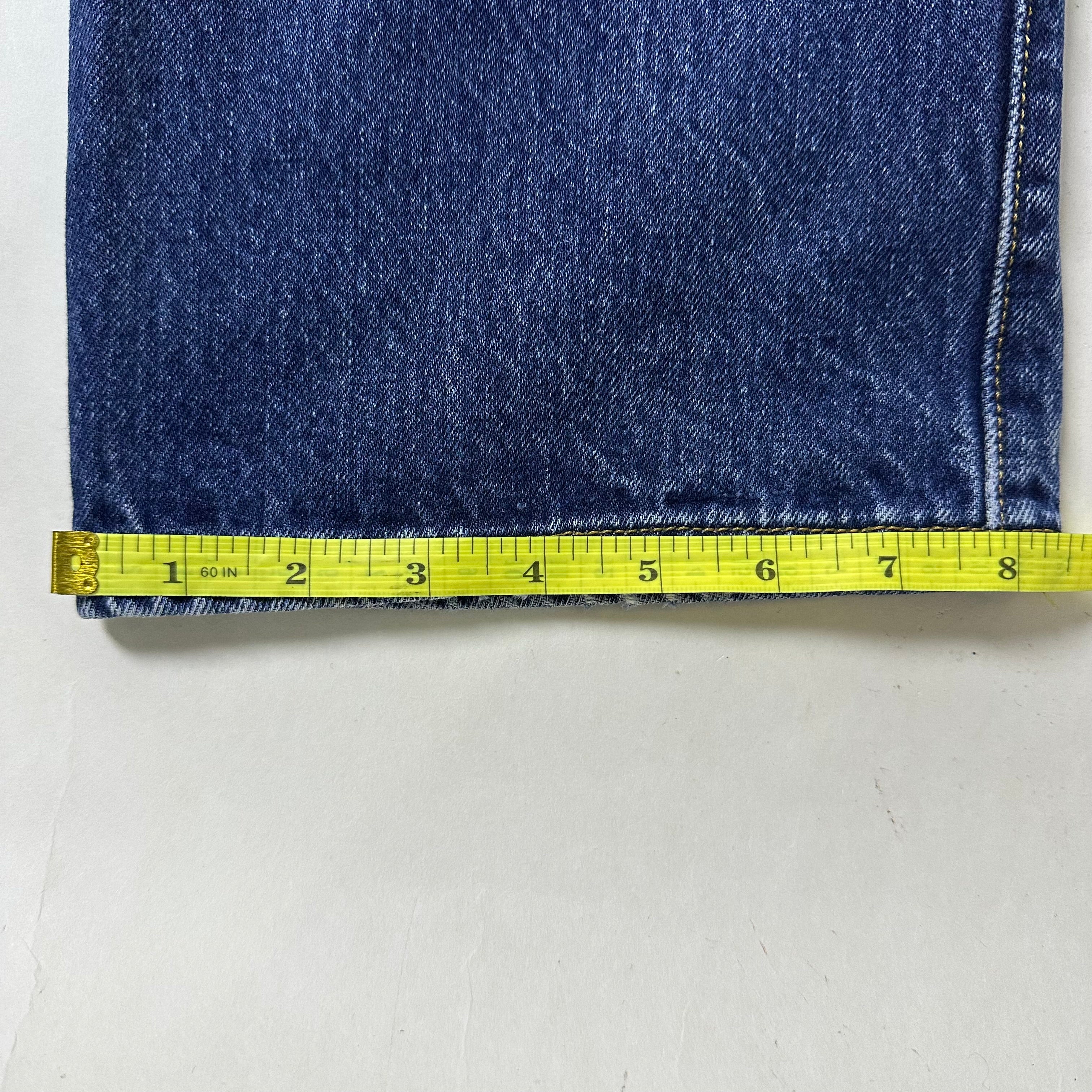 Levi’s 501 Original Fit Jeans Button Fly in Rinse Dark Wash (Size 34)