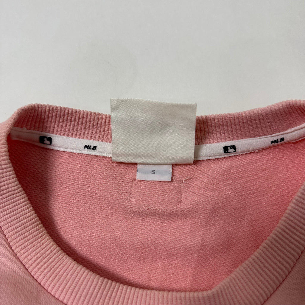 MLB NY Yankees Crewneck Sweater Pastel Pink Small (Fits Medium)