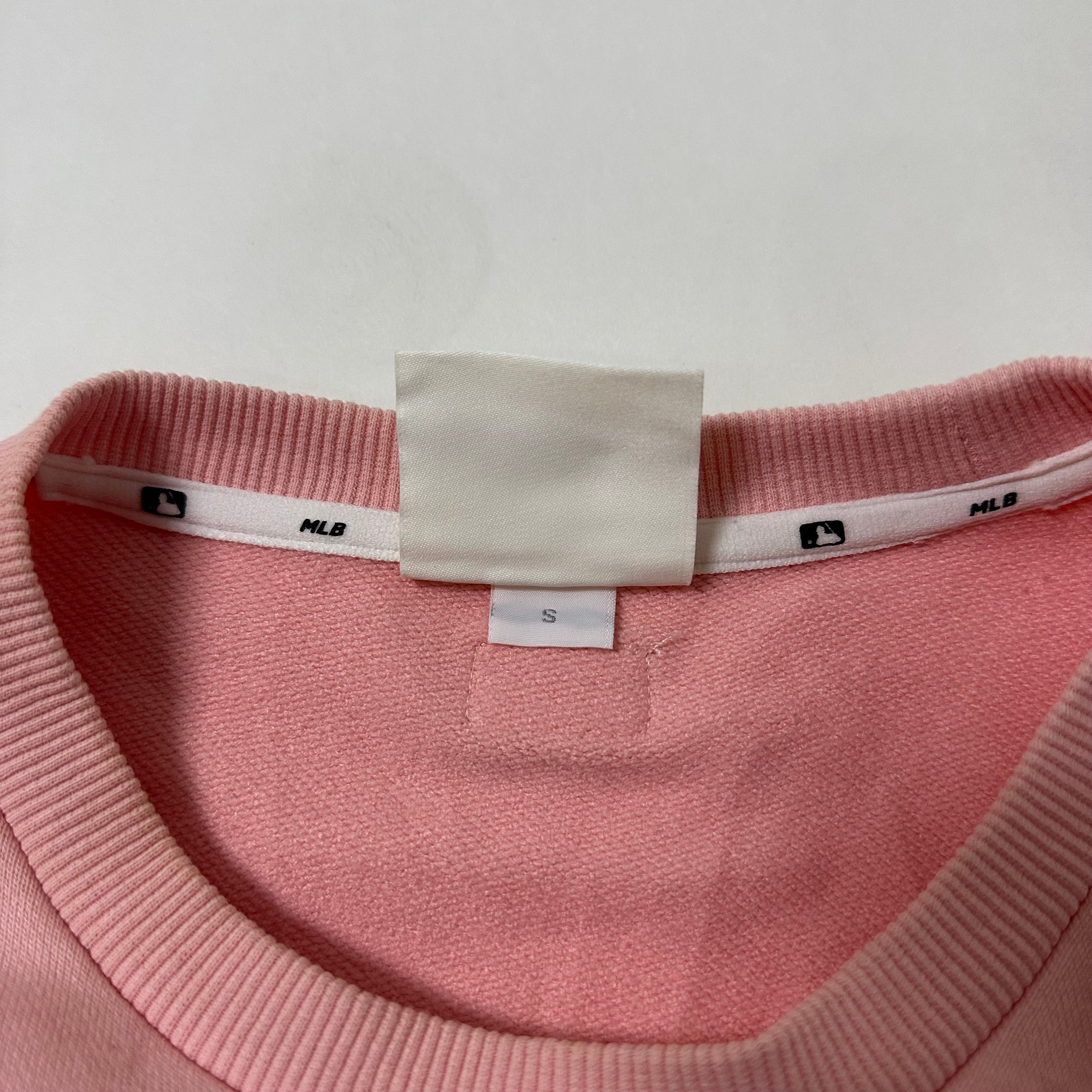 MLB NY Yankees Crewneck Sweater Pastel Pink Small (Fits Medium)