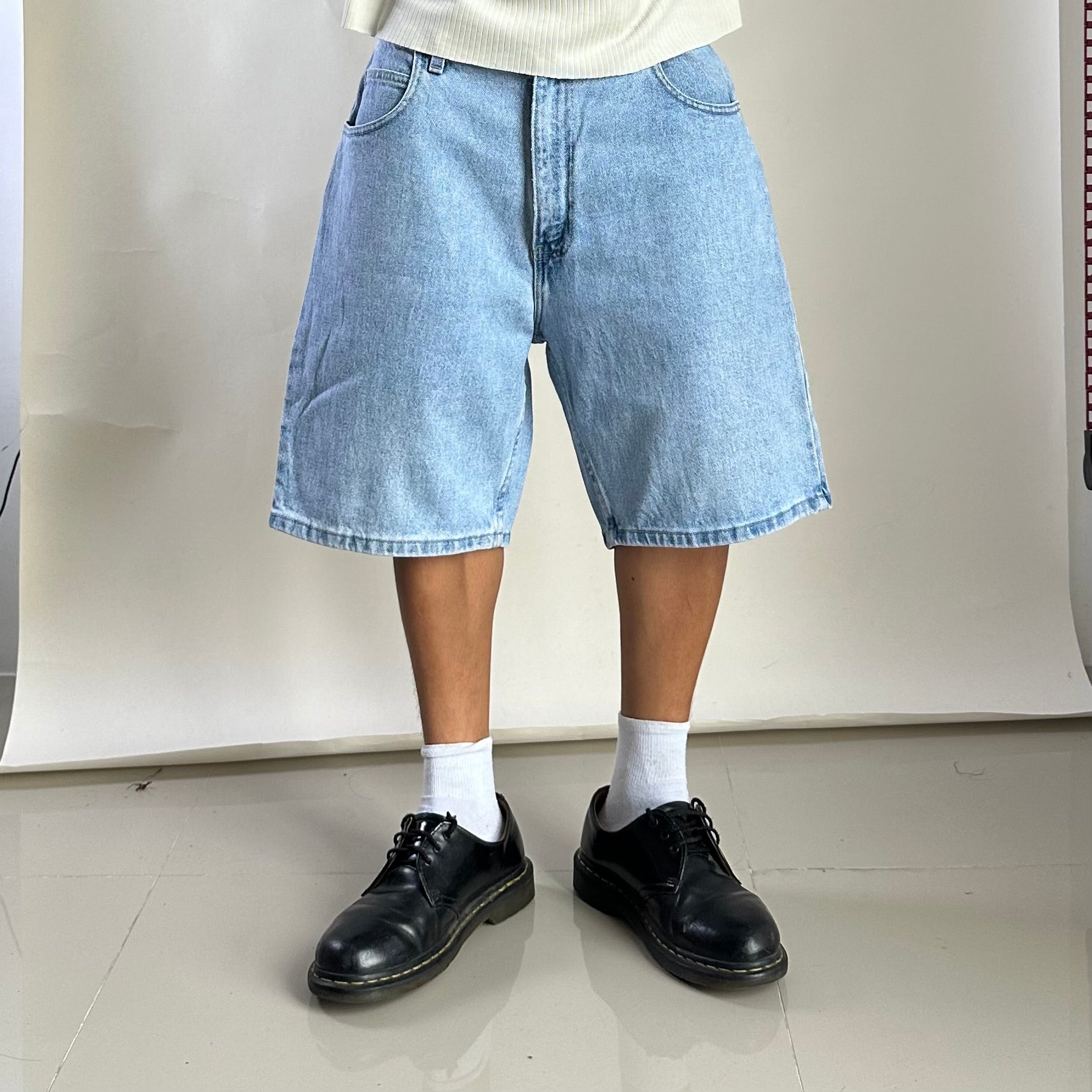 Faded Glory Denim Jorts in Light Wash Blue (Size 34)
