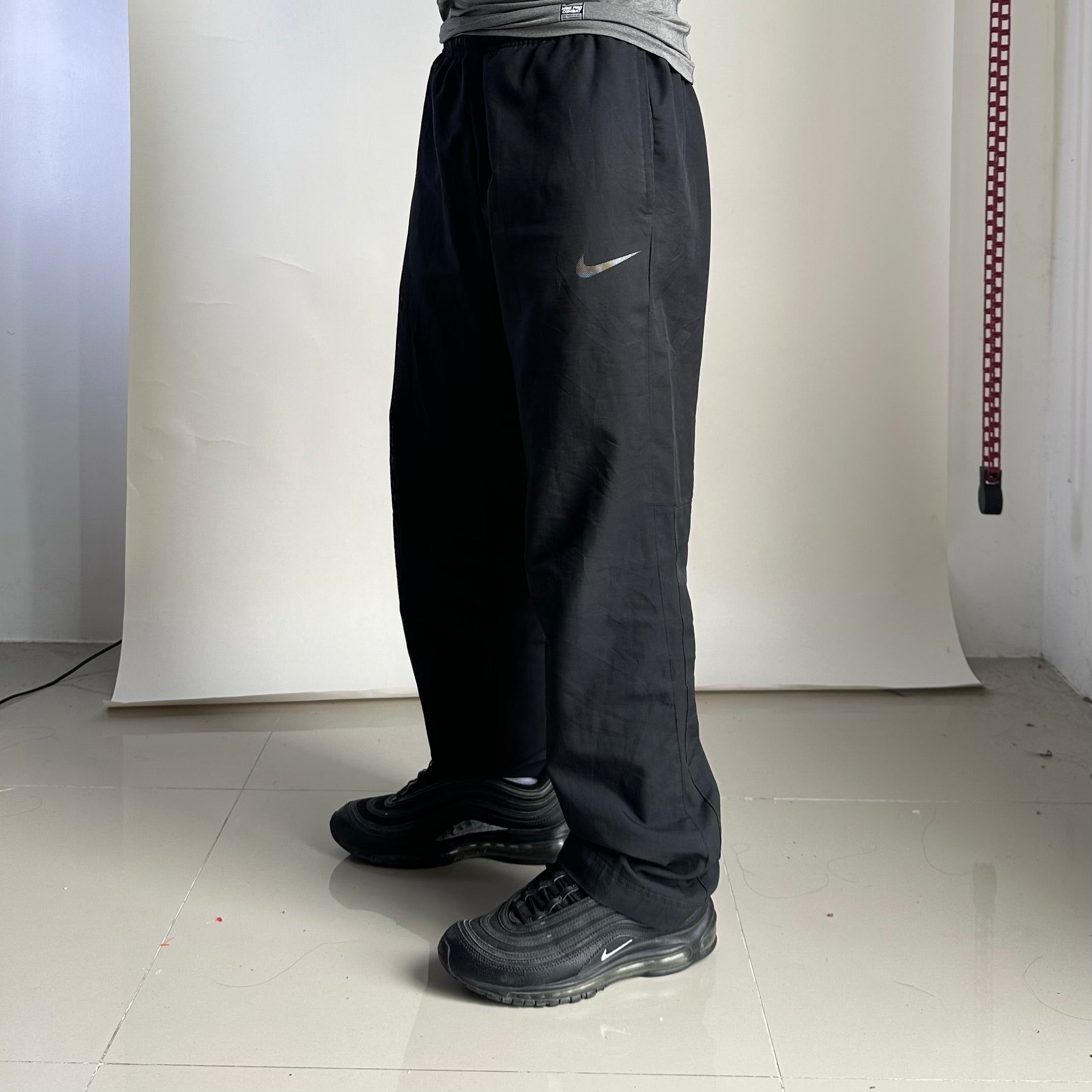 NIKE Dri-Fit Team Woven Training Pants in Black (Size 34-40)