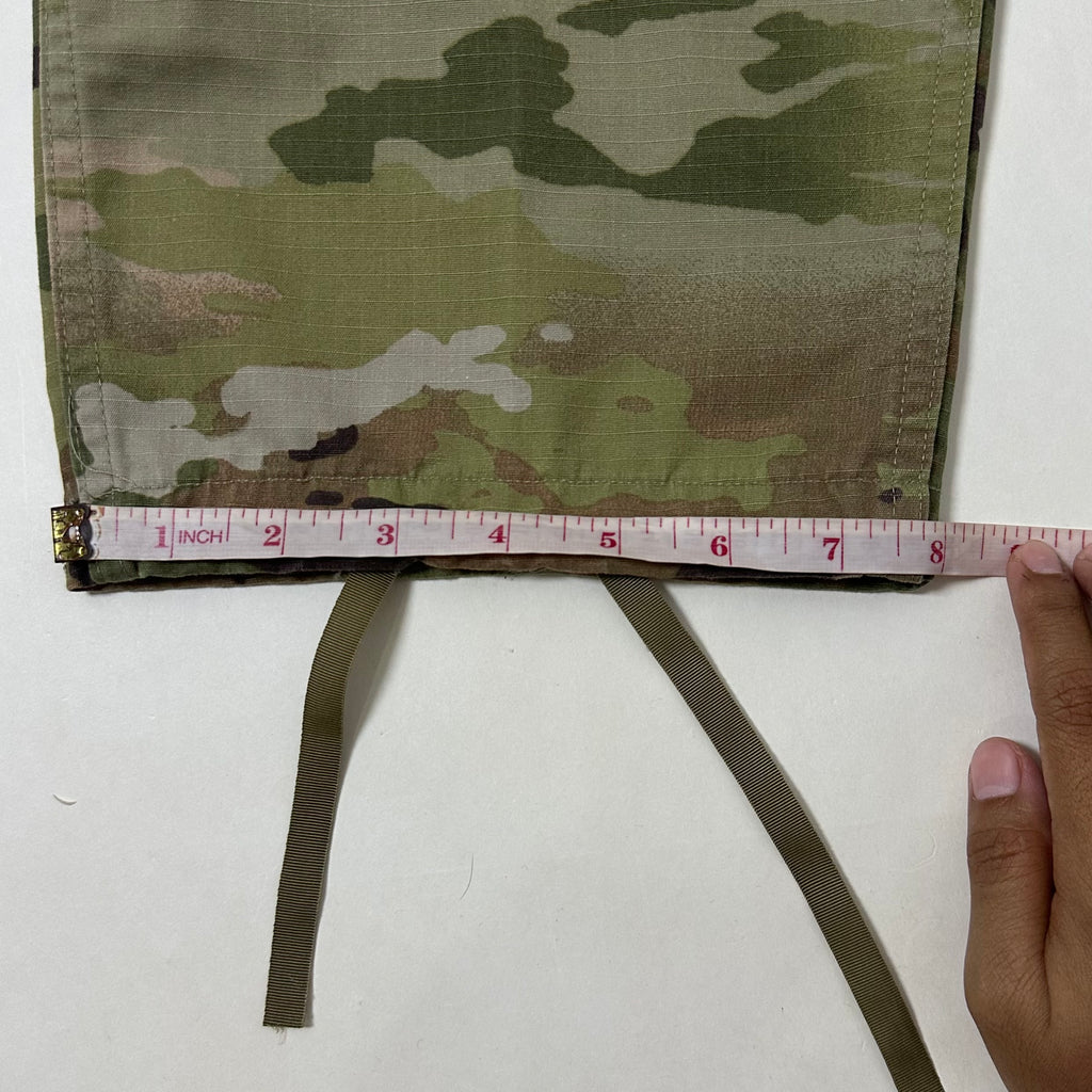 U.S. Army Combat Cargo Pants in a Multicam or Scorpion OCP camouflage pattern Size Small (27-31)