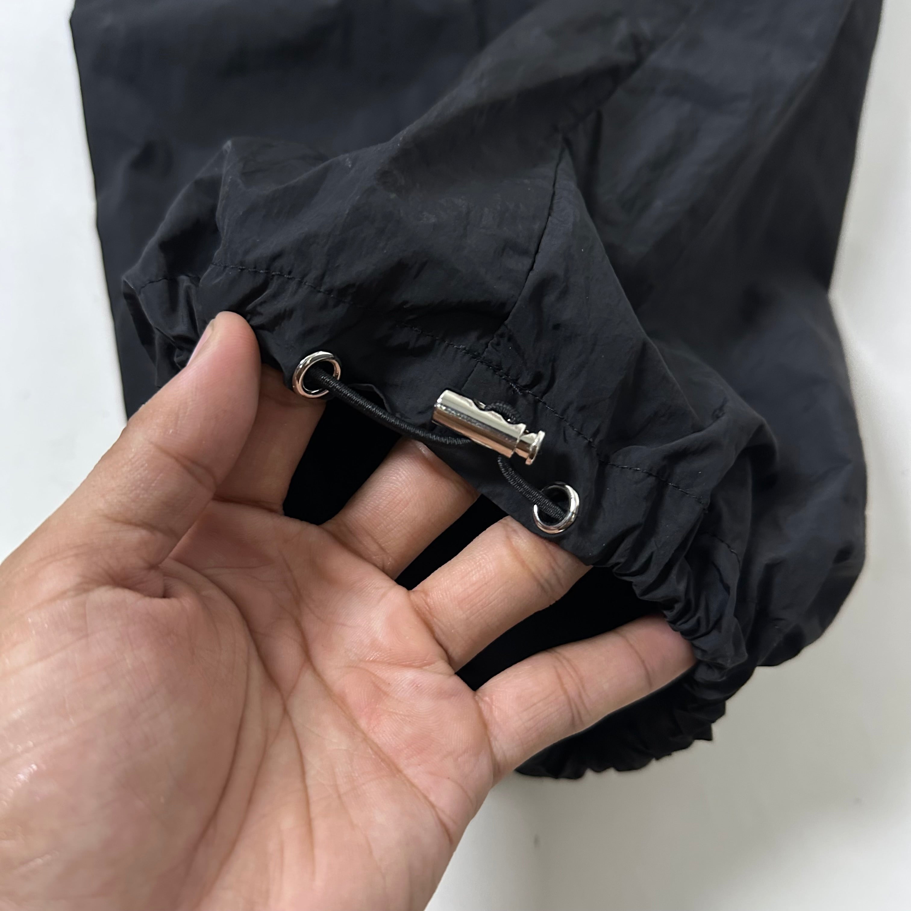 FASHION NOVA Parachute Cargo Baggy Pants in Black (Size 30-38)