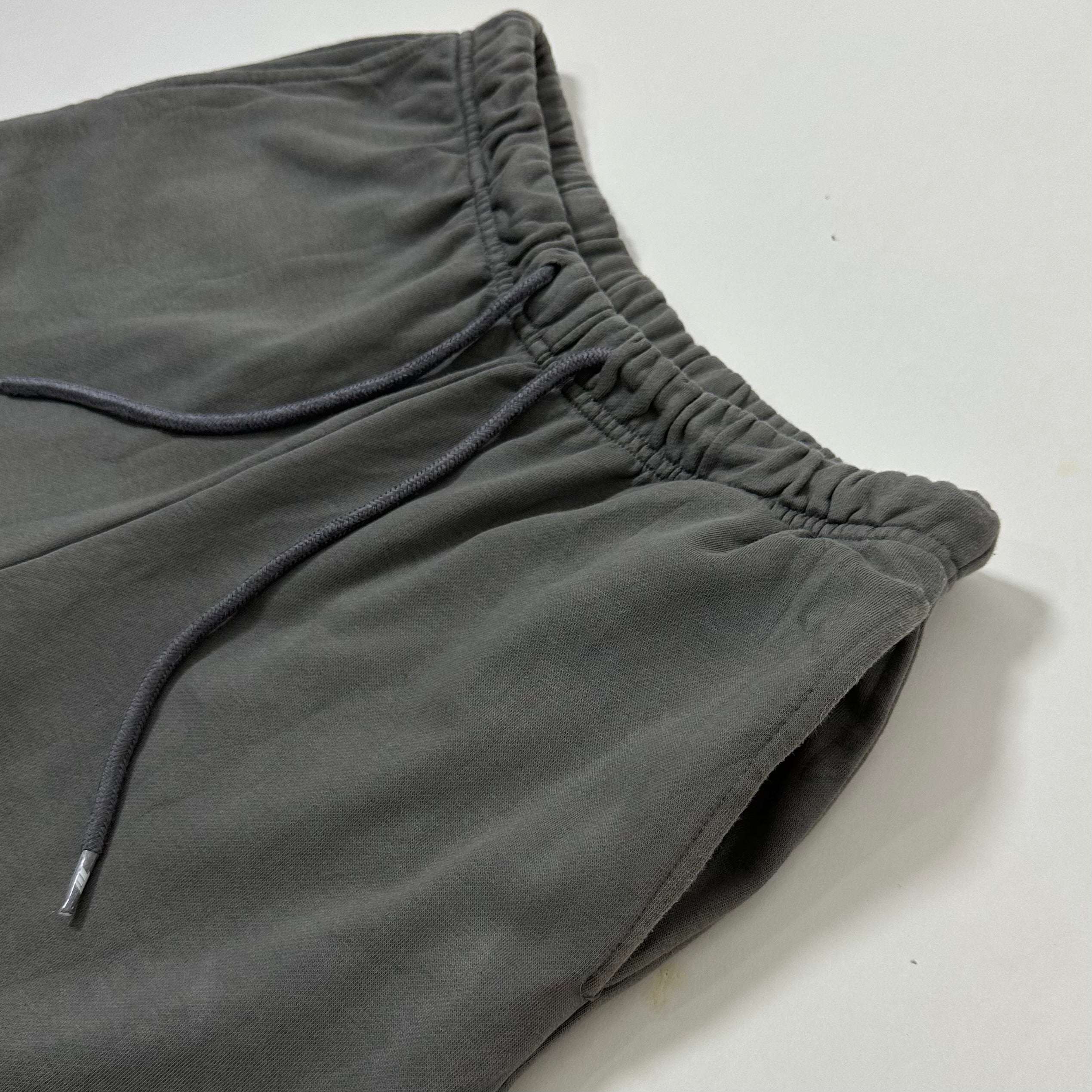 Turnthetables Baggy Sweatpants Cotton Blend in Stone Gray (Size 28-34)