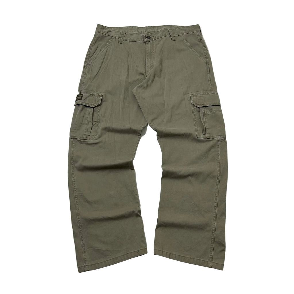 Wrangler Cargo Pants in Khaki (Size 36)