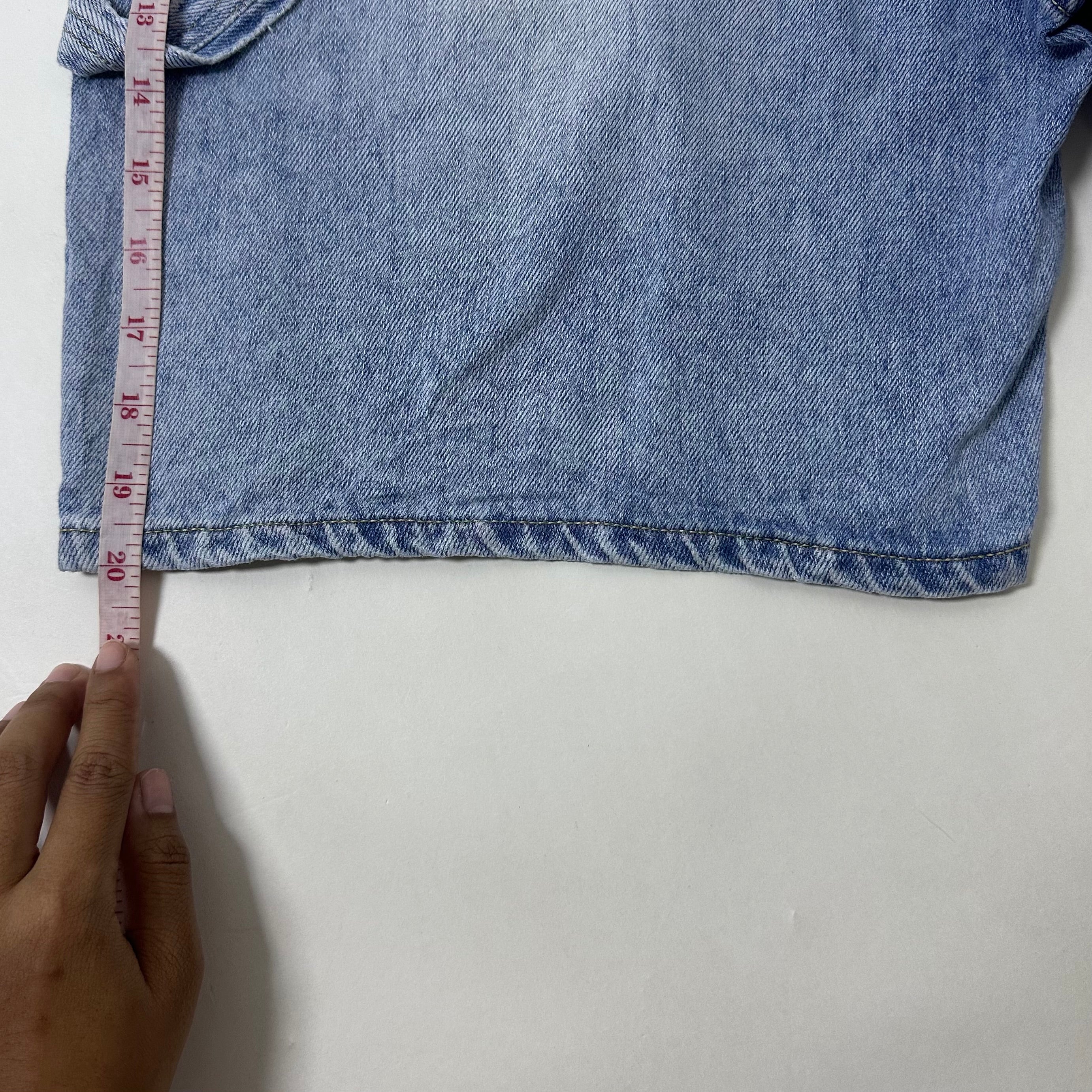 GXG Light Wash Carpenter Jorts (Size 32-33) - SOLD