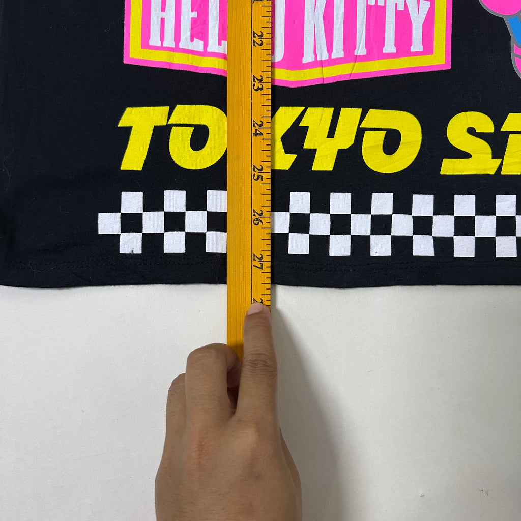 Hello Kitty Sanrio “Tokyo Speed” T-shirt in Black Size Small (Fits Medium)