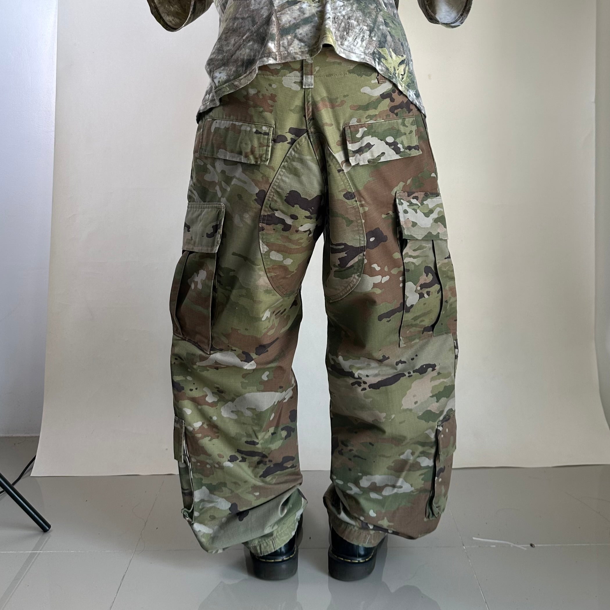 U.S. Army Combat Cargo Pants in a Multicam or Scorpion OCP camouflage pattern Size Small (27-31)