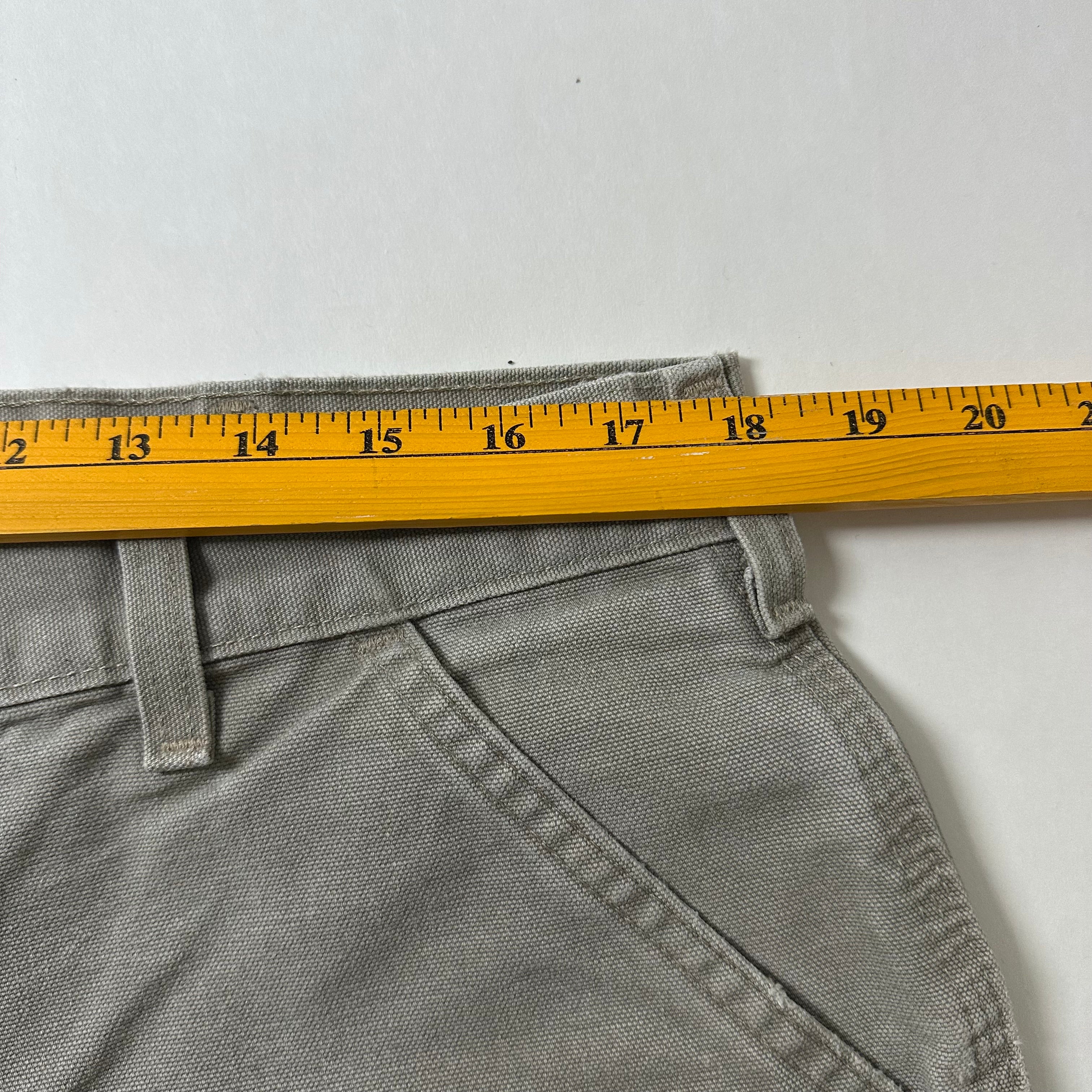 Carhartt B25 Carpenter Shorts in Dessert (Size 36)