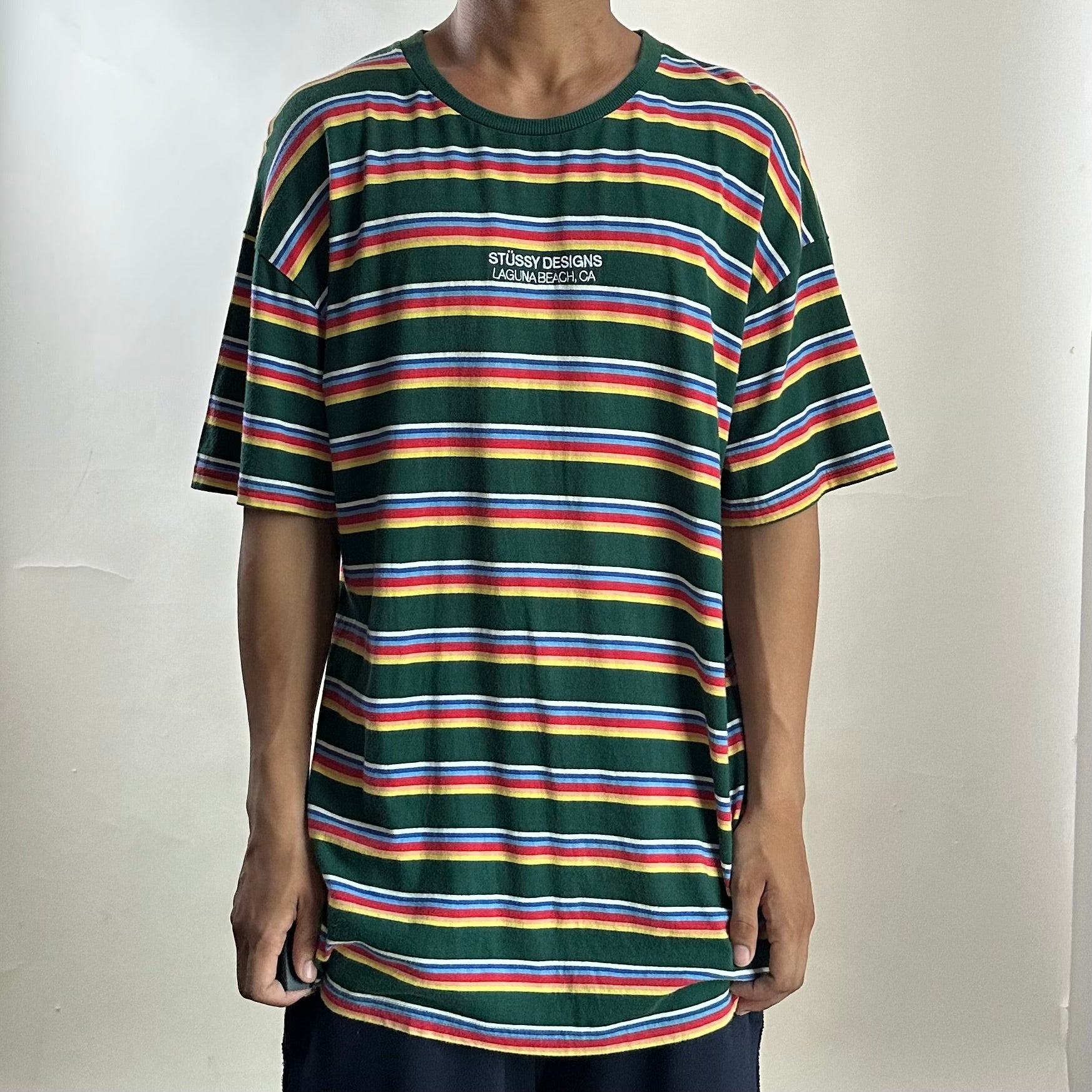 Stüssy Designs Laguna Beach CA T-shirt in Stripes Pattern Size Small Oversized (Fits Large)