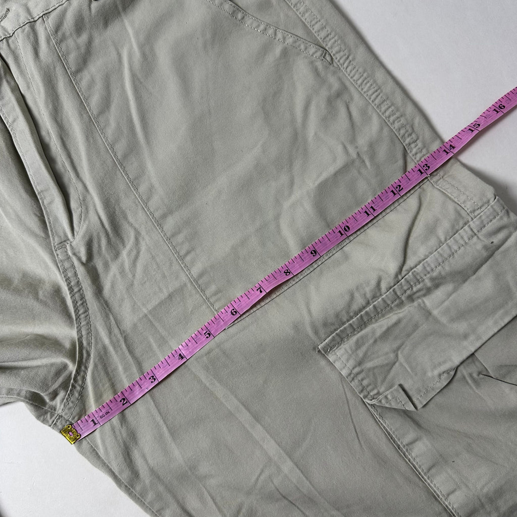 PULL&BEAR Baggy Cargo Pants in Beige (Size 30-32)