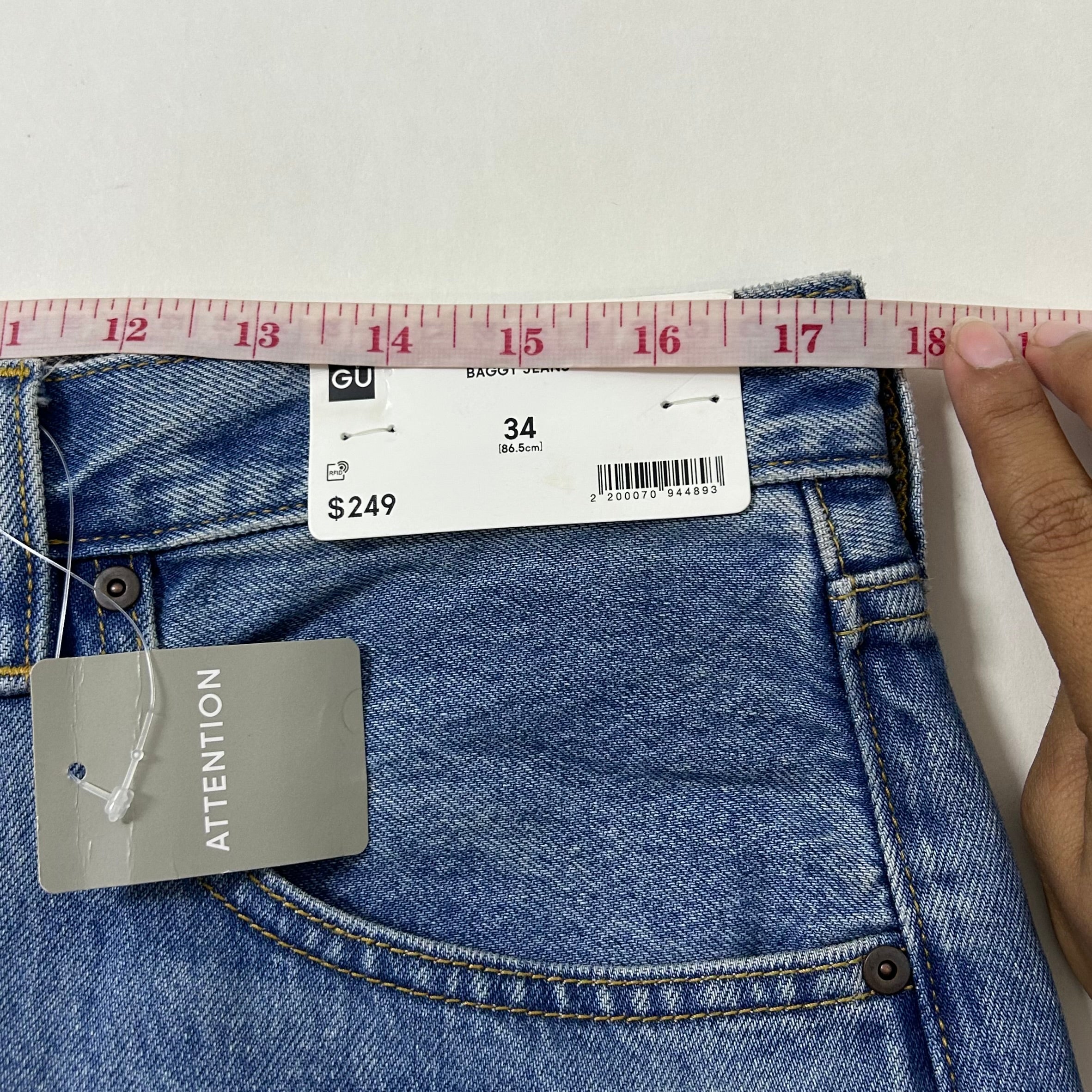 BRAND NEW GU BAGGY JEANS (SIZE 34) - SOLD