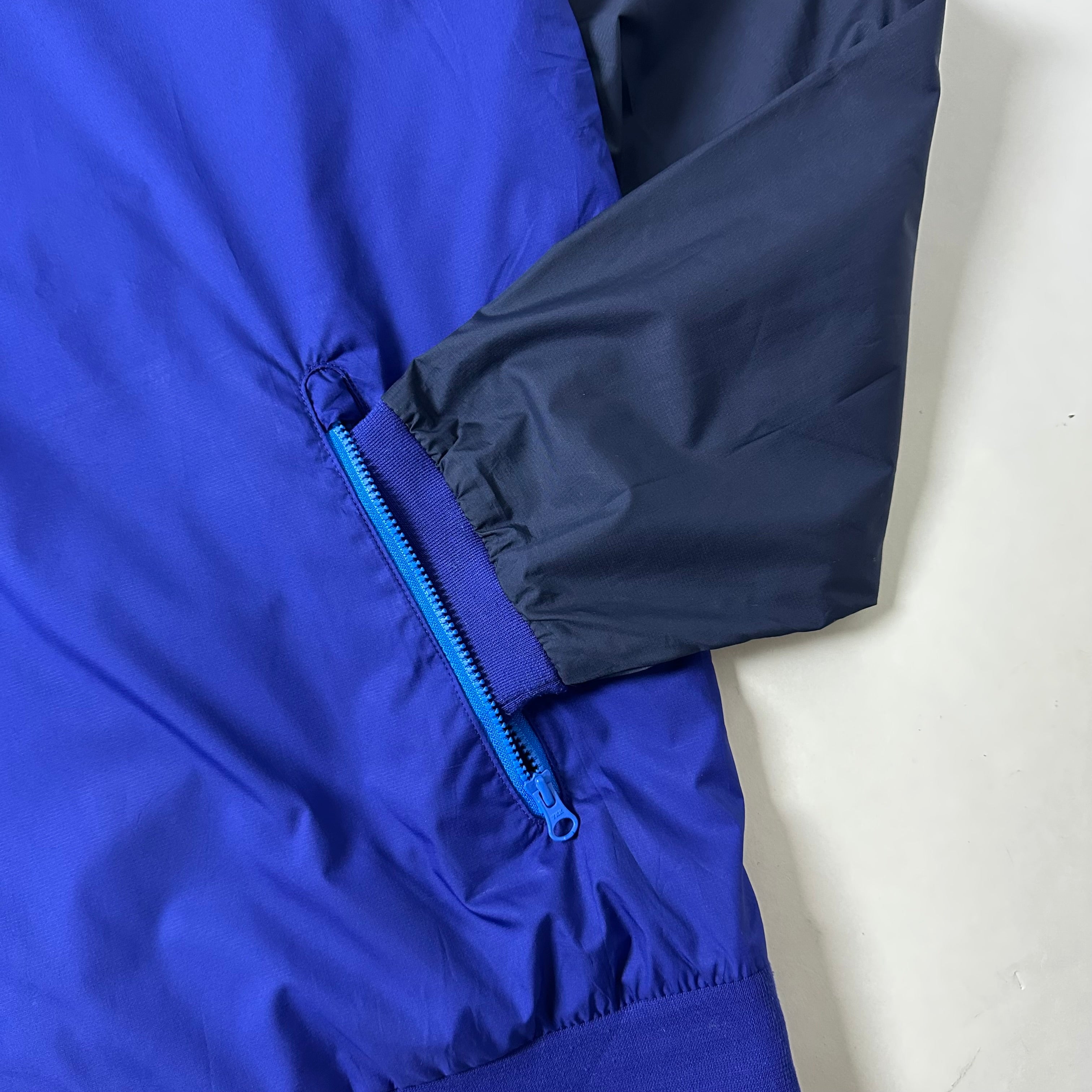 Nike Sportswear Windrunner Windbreaker Jacket in Deep Royal Blue (Size 2XL)