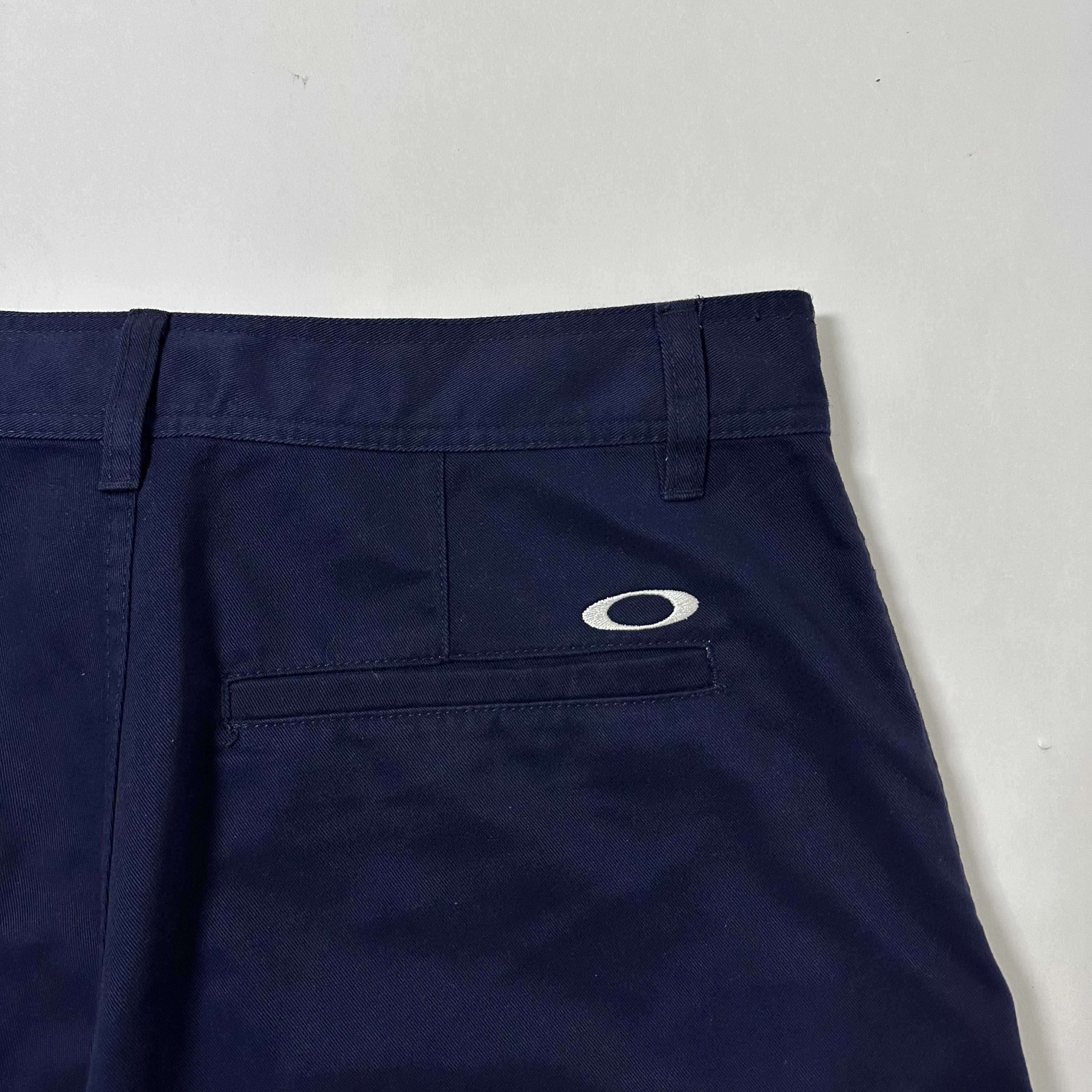 Oakley Chino Icon Shorts Navy (Size 32) - SOLD