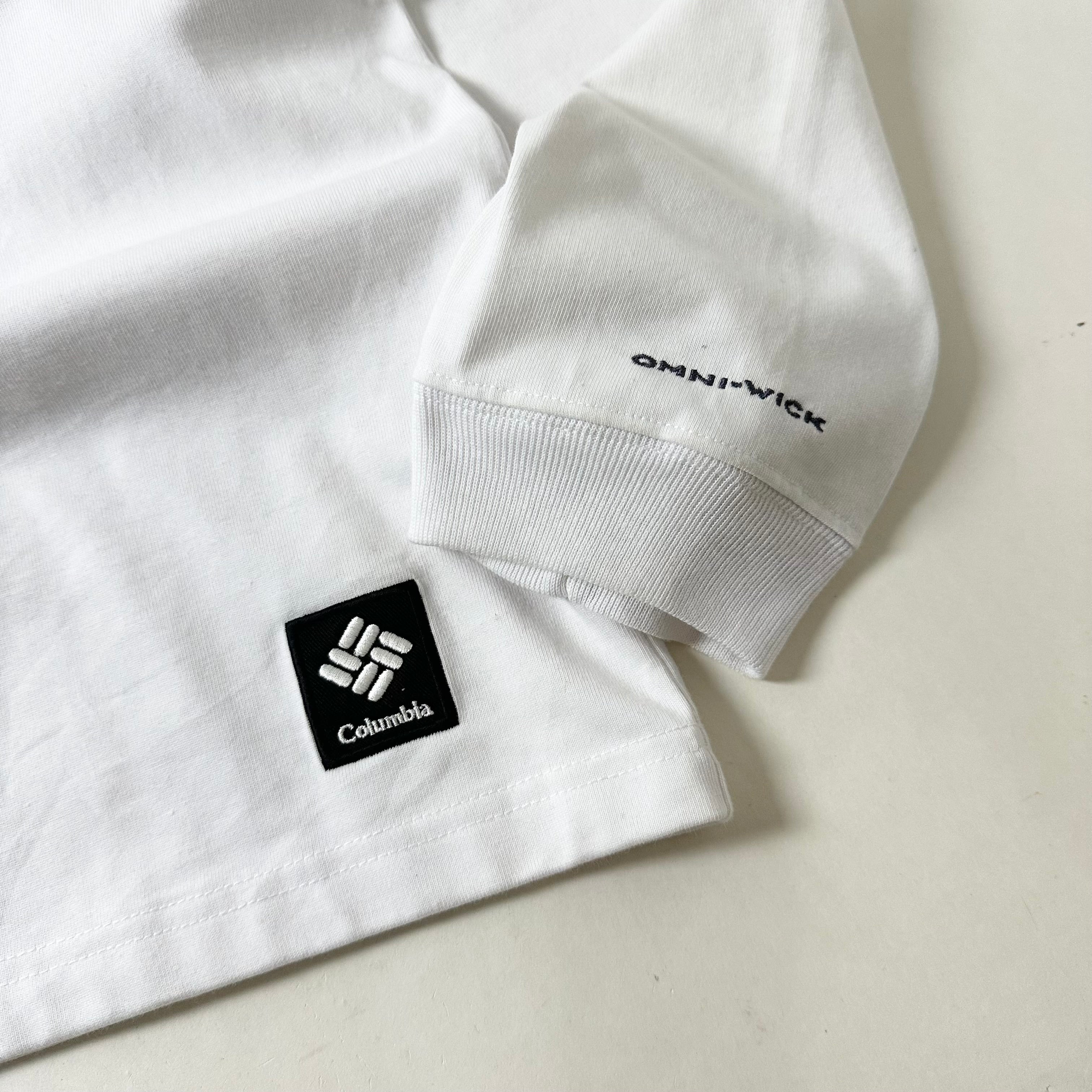 Columbia Longsleeve Pocket T-shirt in White (Size XL)