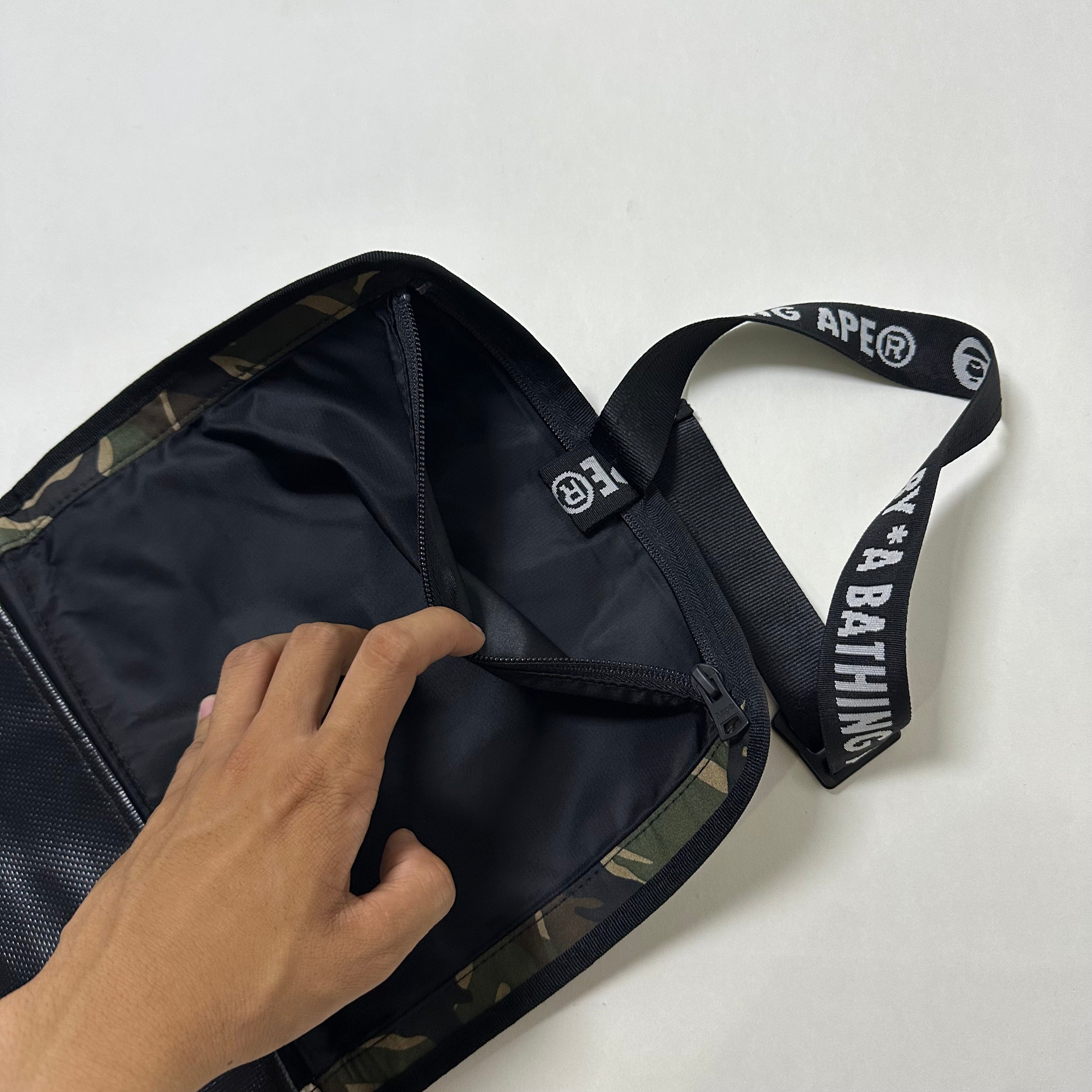 AAPE BY A BATHING APE Multipurpose Bag
