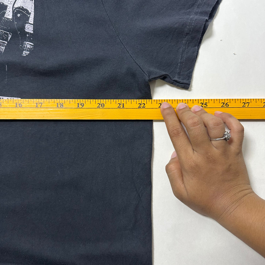 Brandy Melville/John Galt Radio Silence Graphic T-shirt in Black (Best Fit Large)