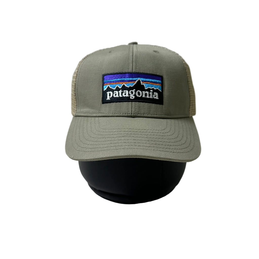 Patagonia P-6 Logo LoPro Trucker Hat in Garden Green (One Size) — SOLD